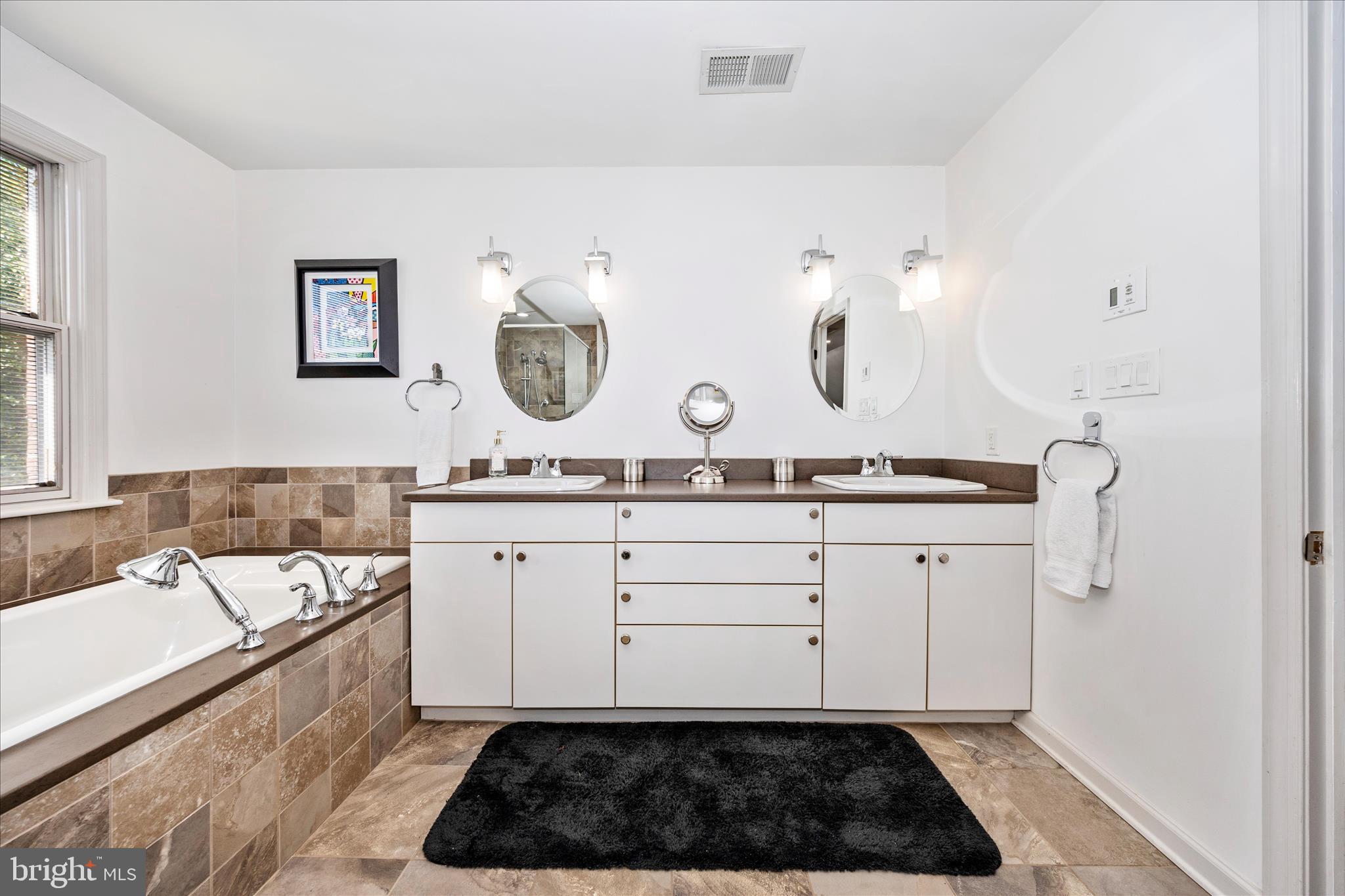 FOUNTAIN HEAD - Residential
