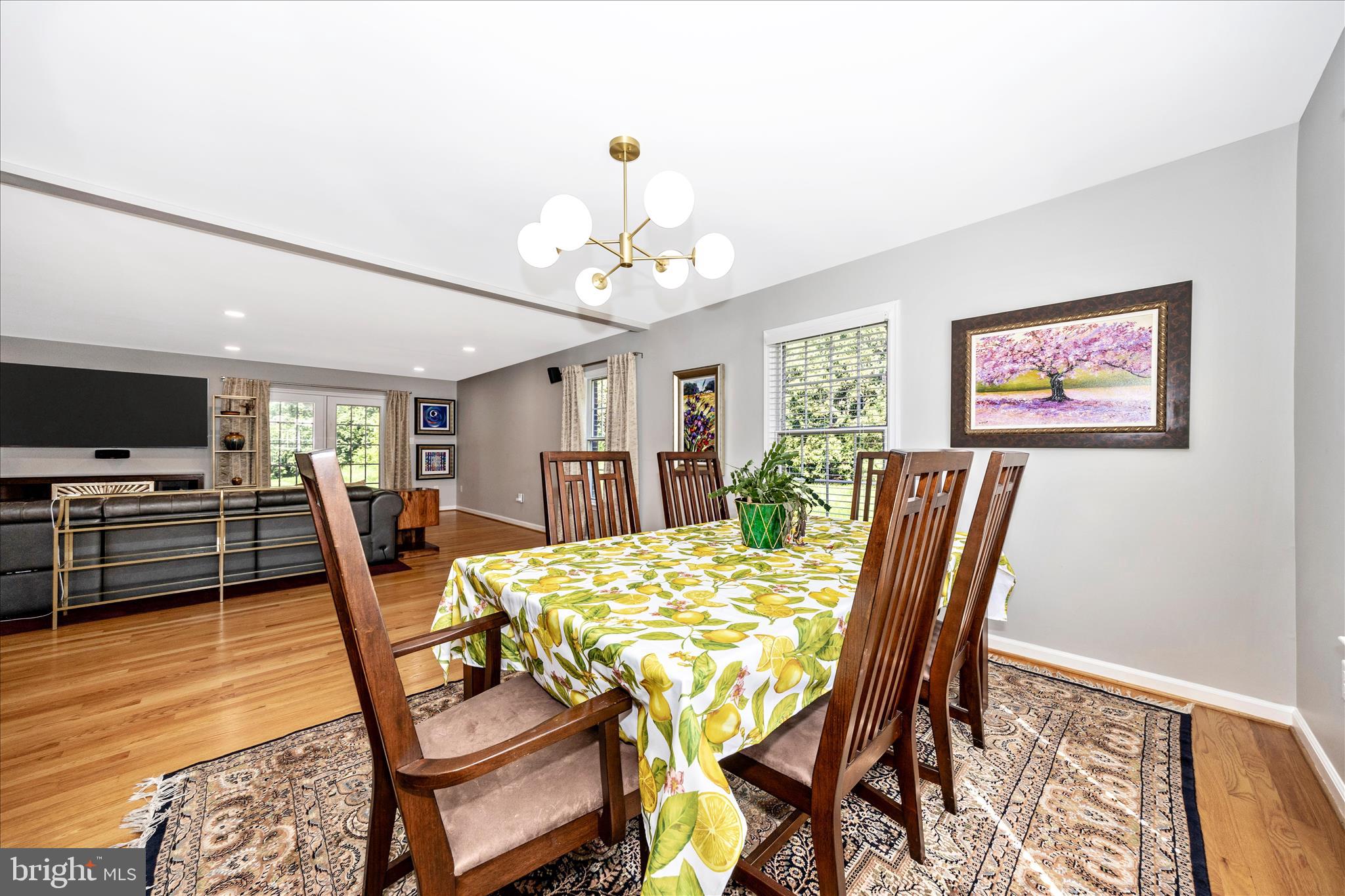 FOUNTAIN HEAD - Residential
