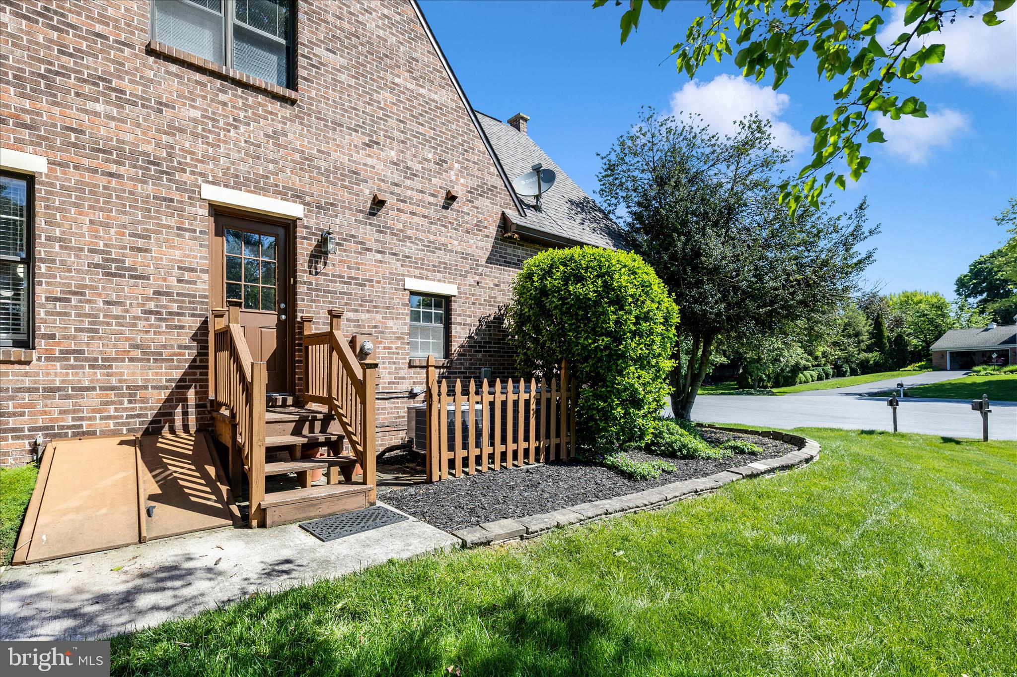 FOUNTAIN HEAD - Residential