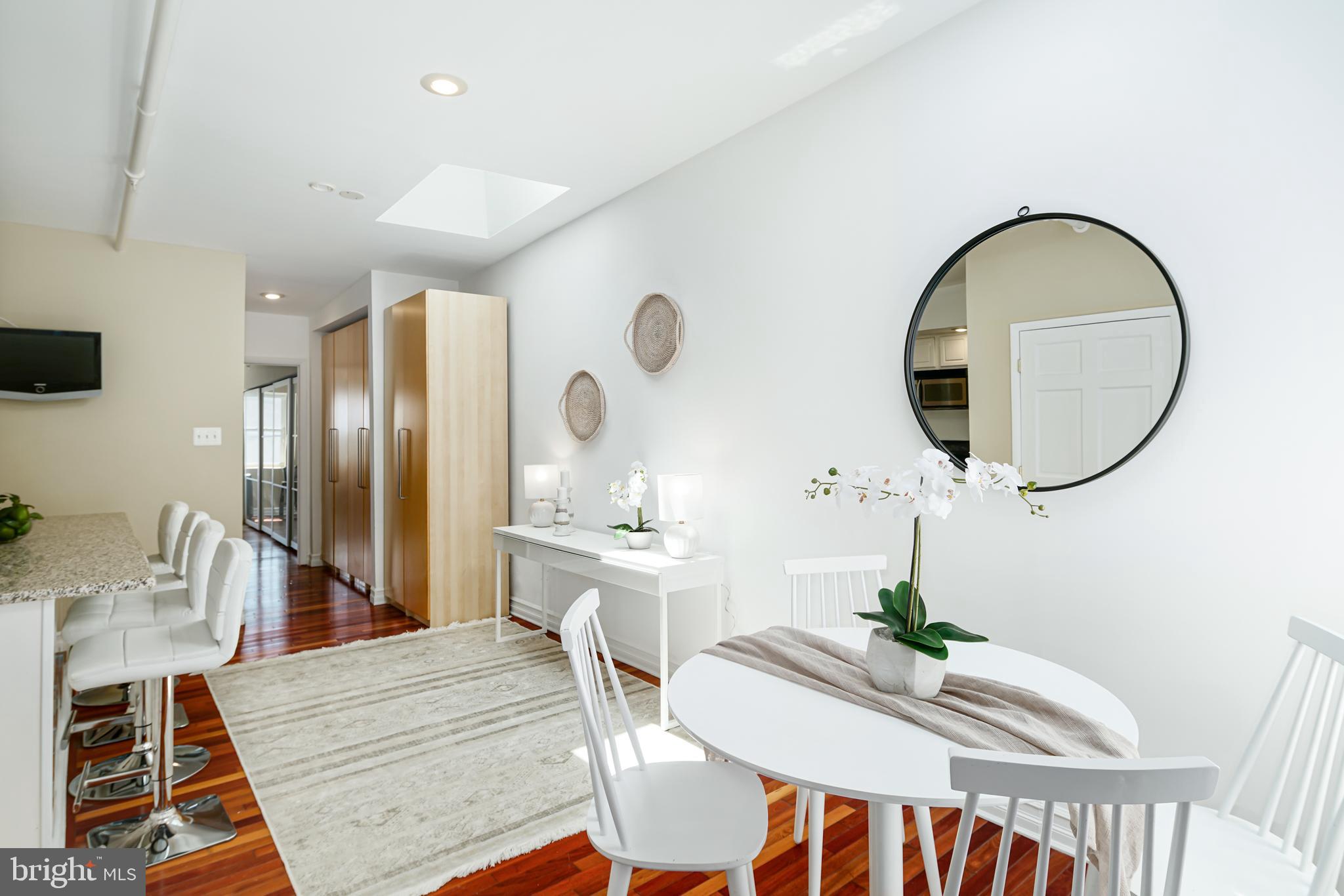 OLD CITY - Residential Lease