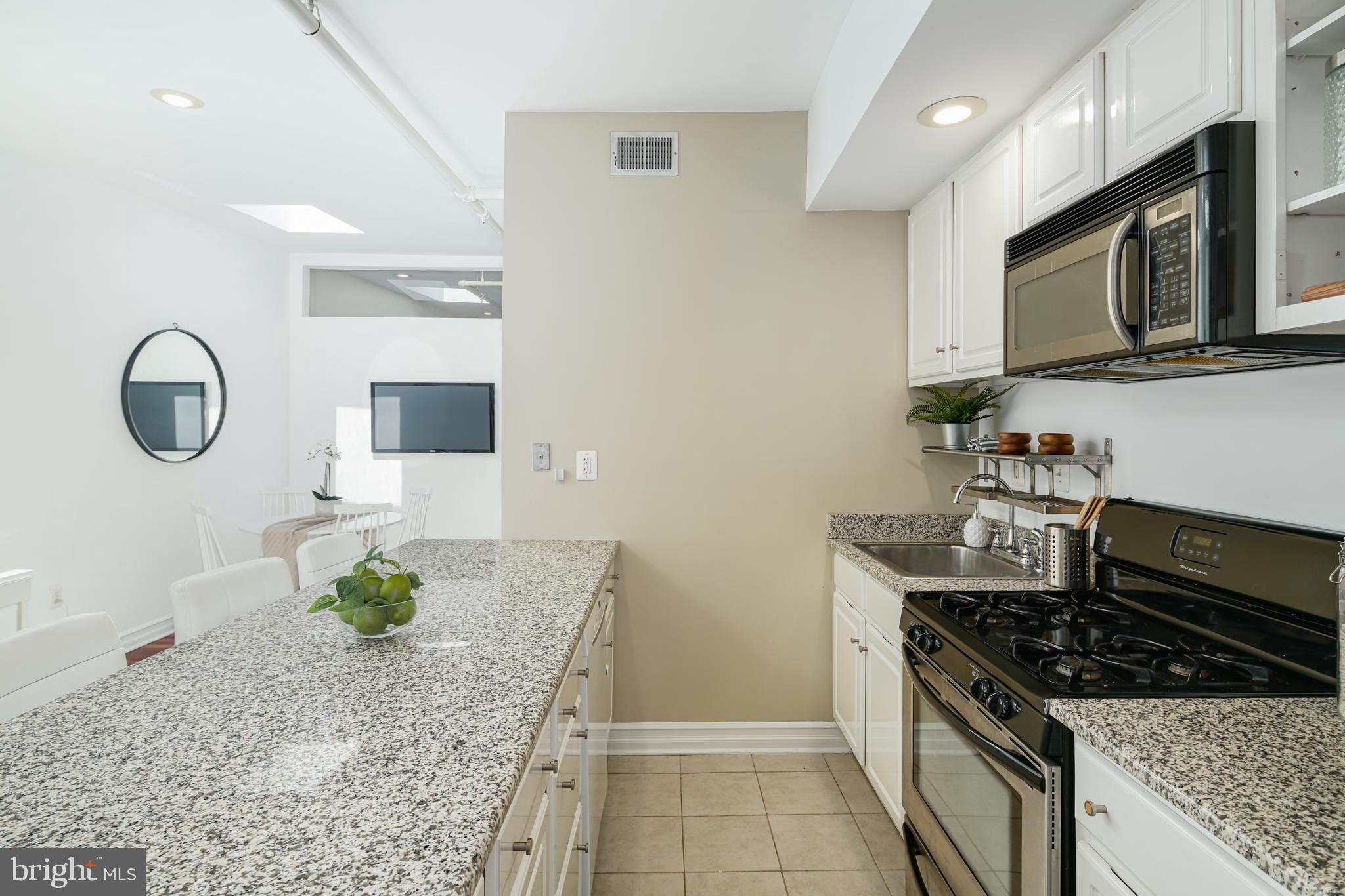OLD CITY - Residential Lease