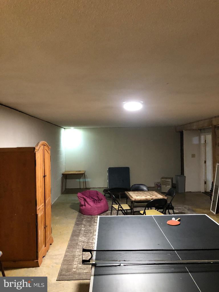 CLOVER MEADOWS - Residential