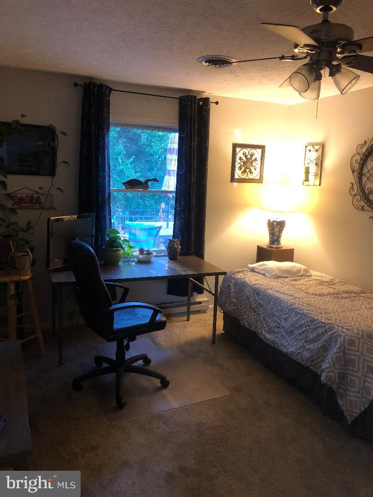 CLOVER MEADOWS - Residential