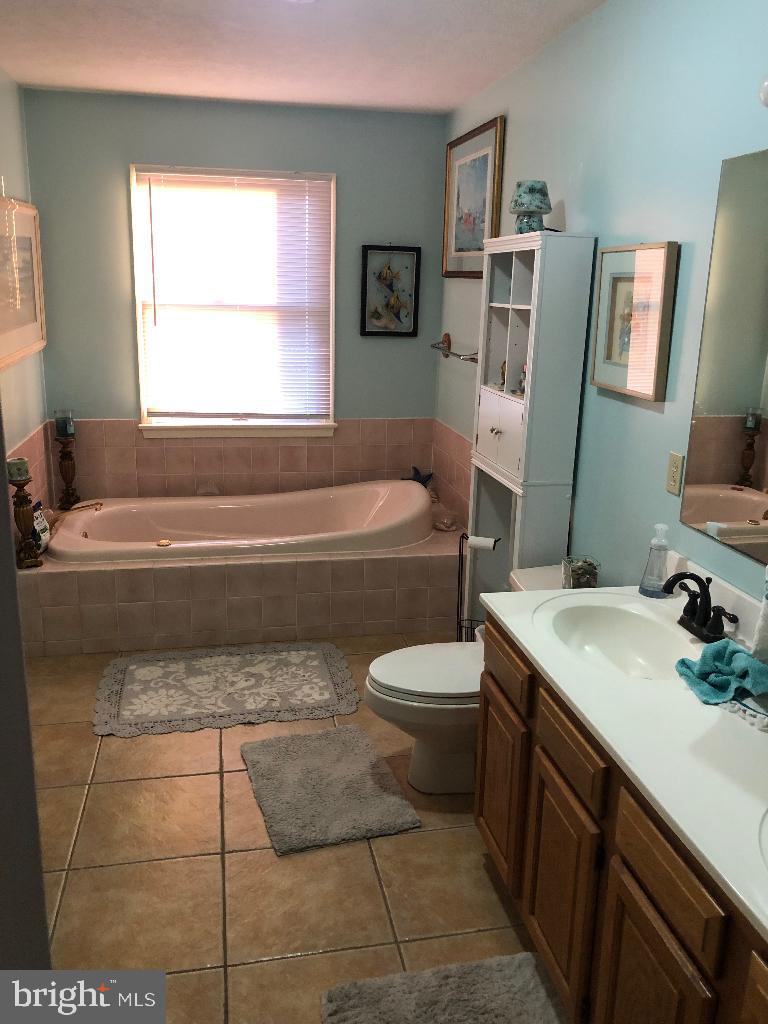 CLOVER MEADOWS - Residential