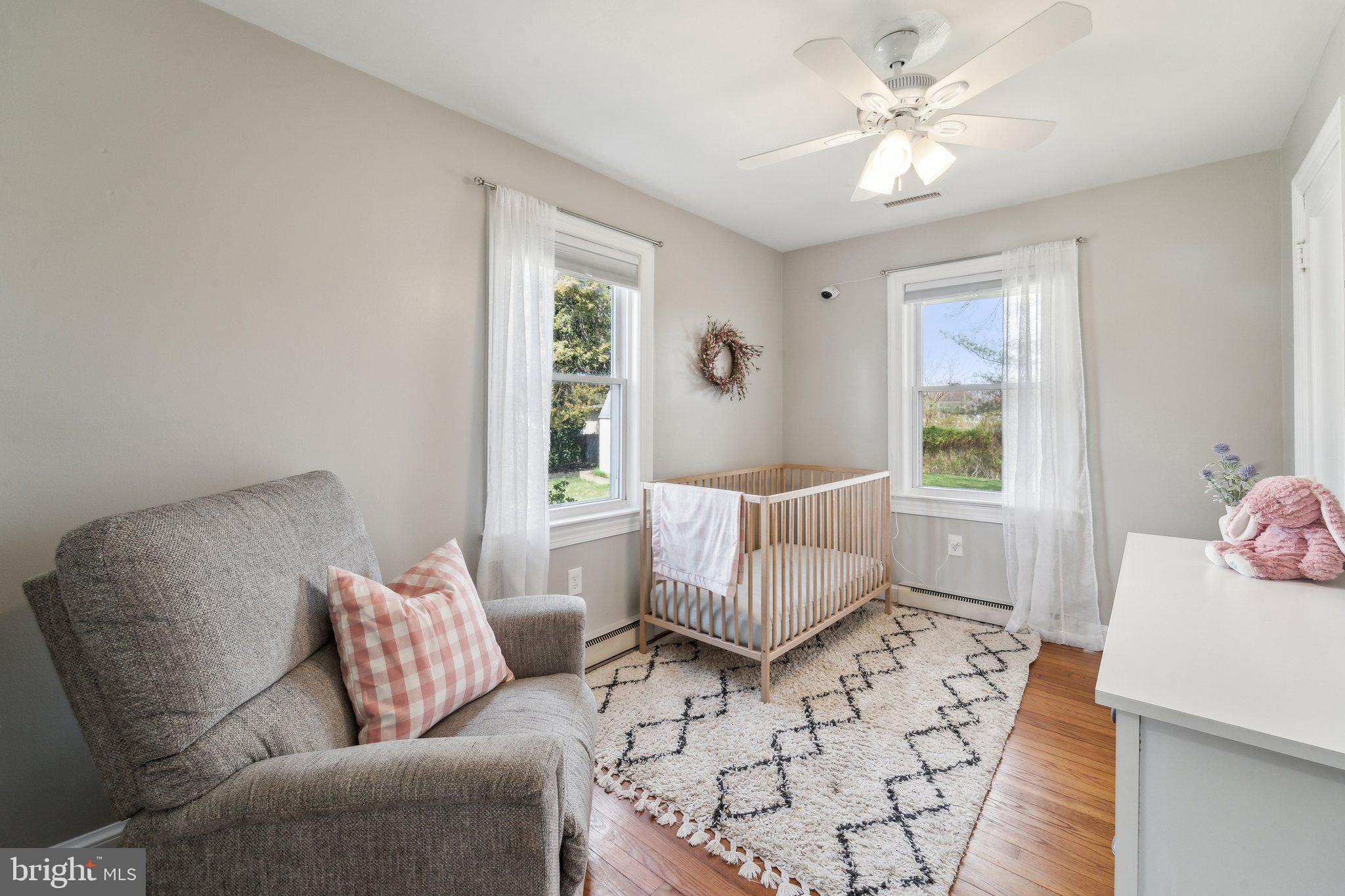 HUTCHISON - Residential