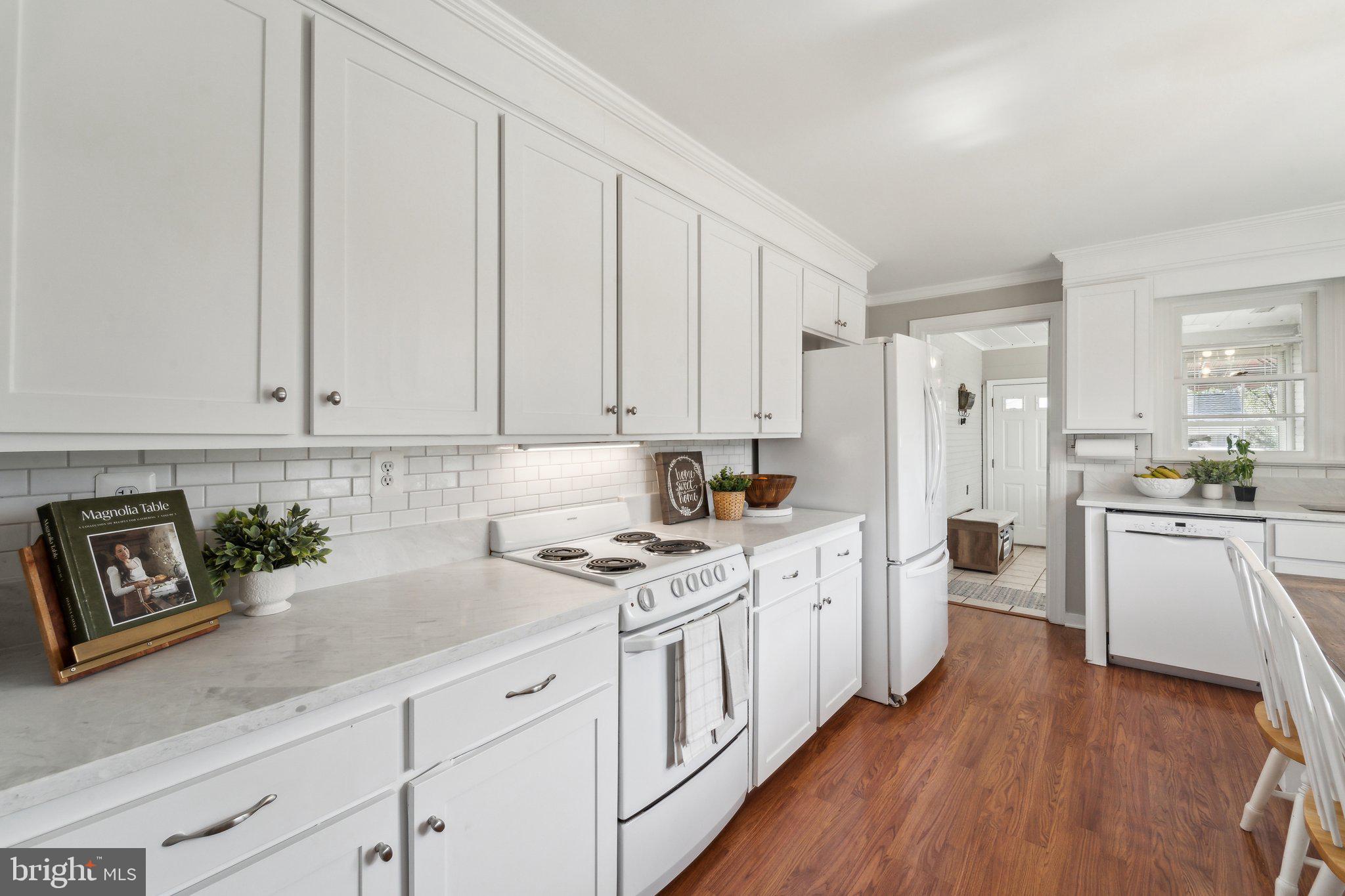 HUTCHISON - Residential