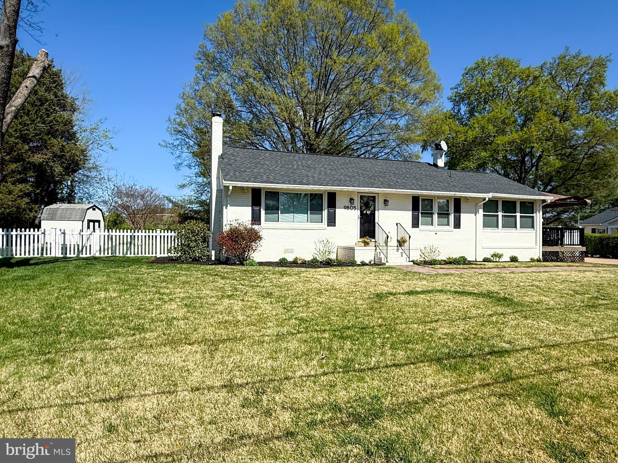 HUTCHISON - Residential