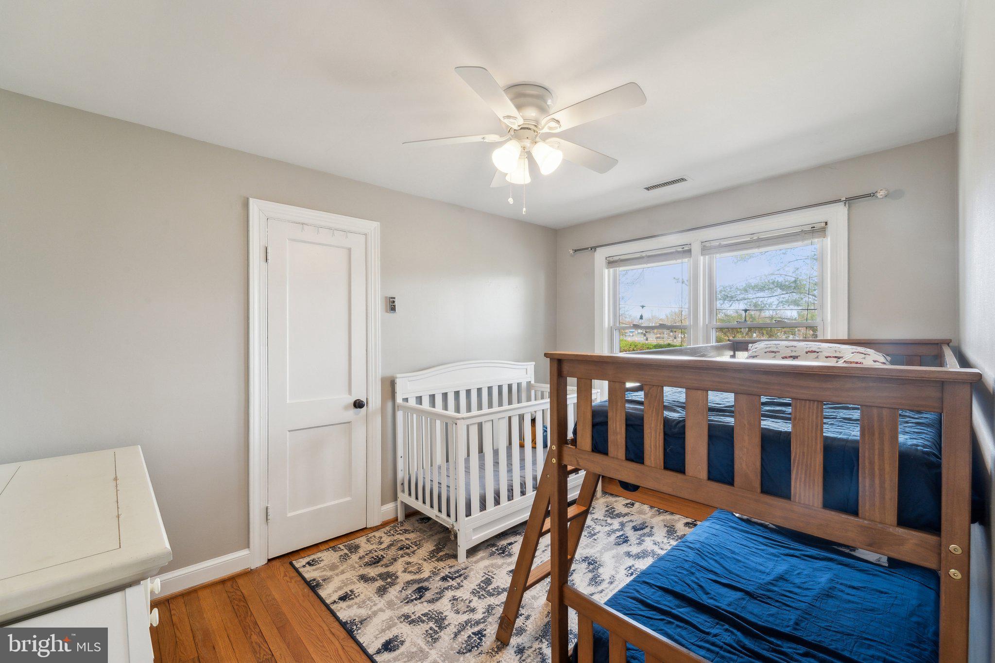 HUTCHISON - Residential