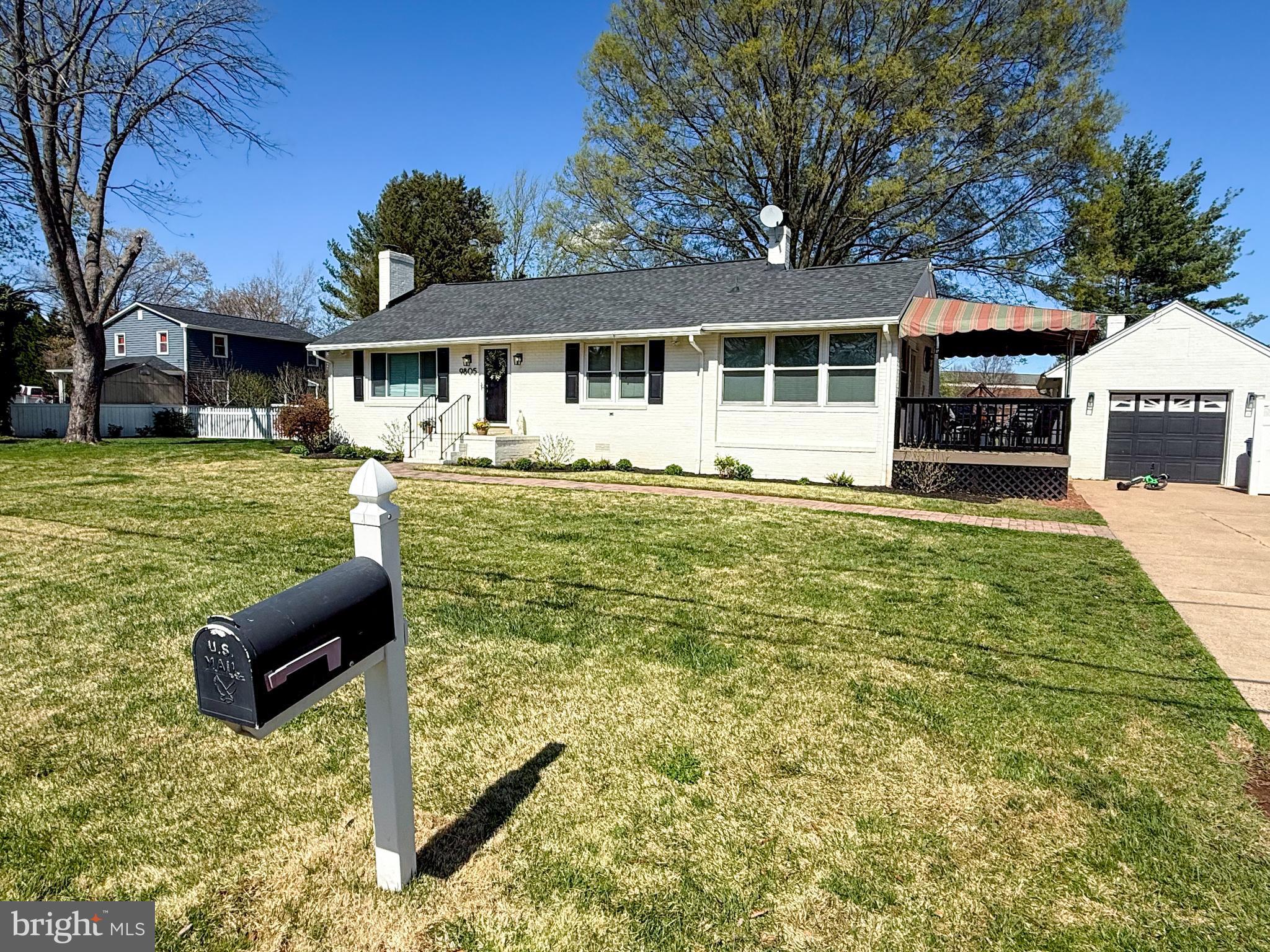 HUTCHISON - Residential