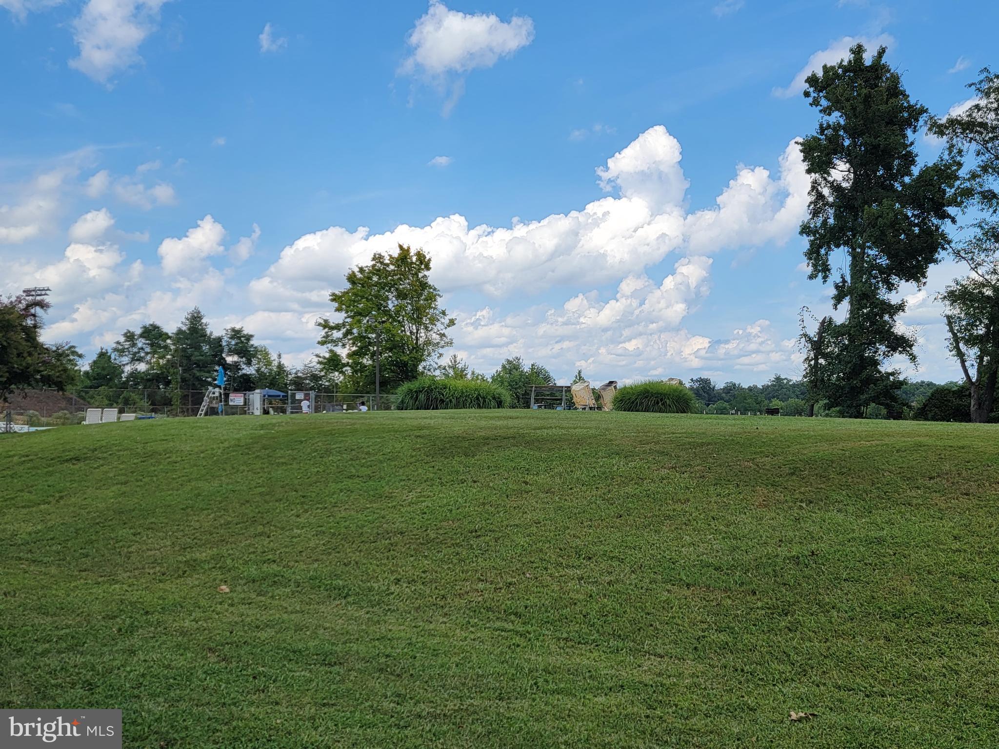 HYATTSVILLE TOWN CENTER - Residential
