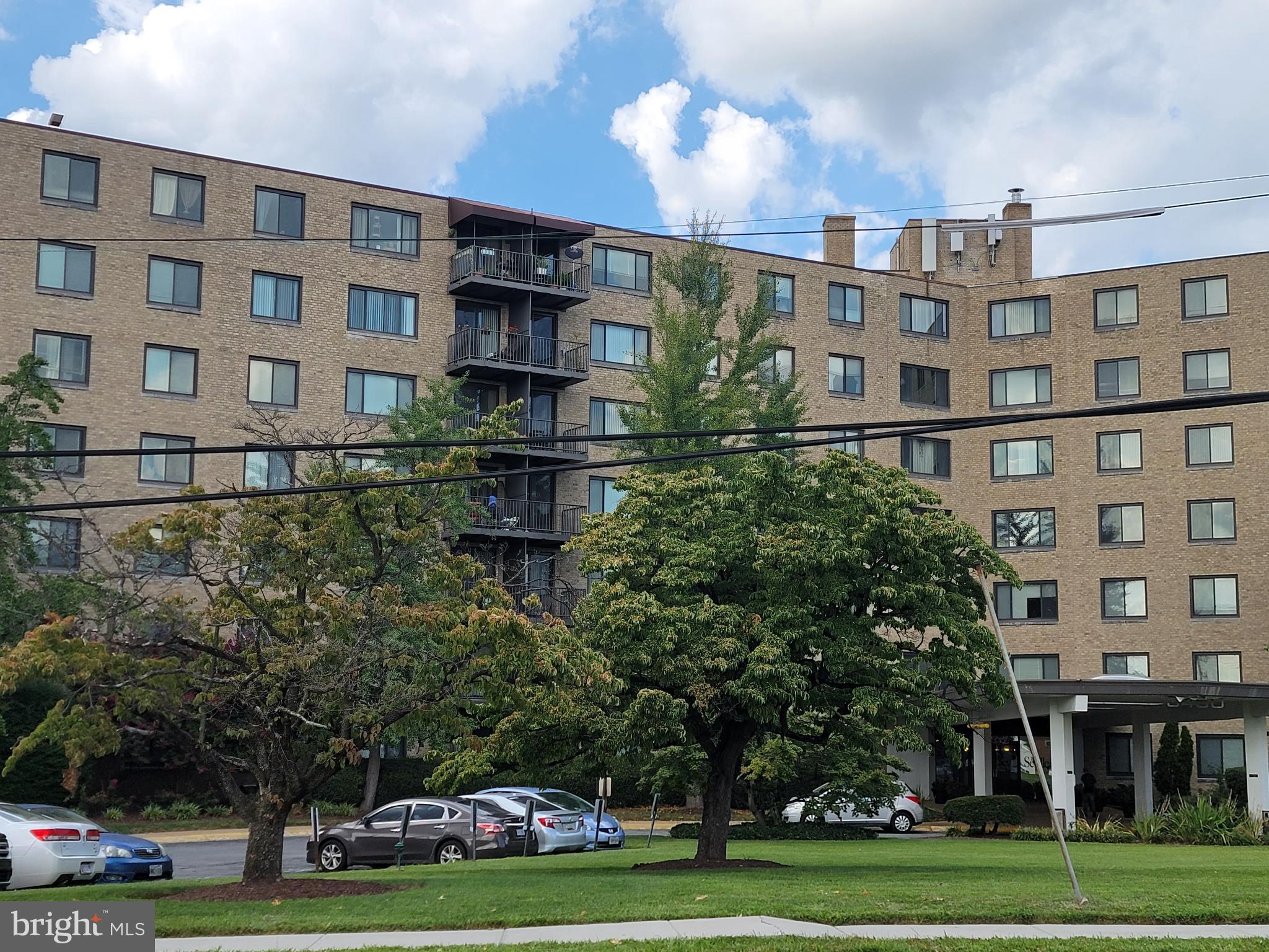 HYATTSVILLE TOWN CENTER - Residential