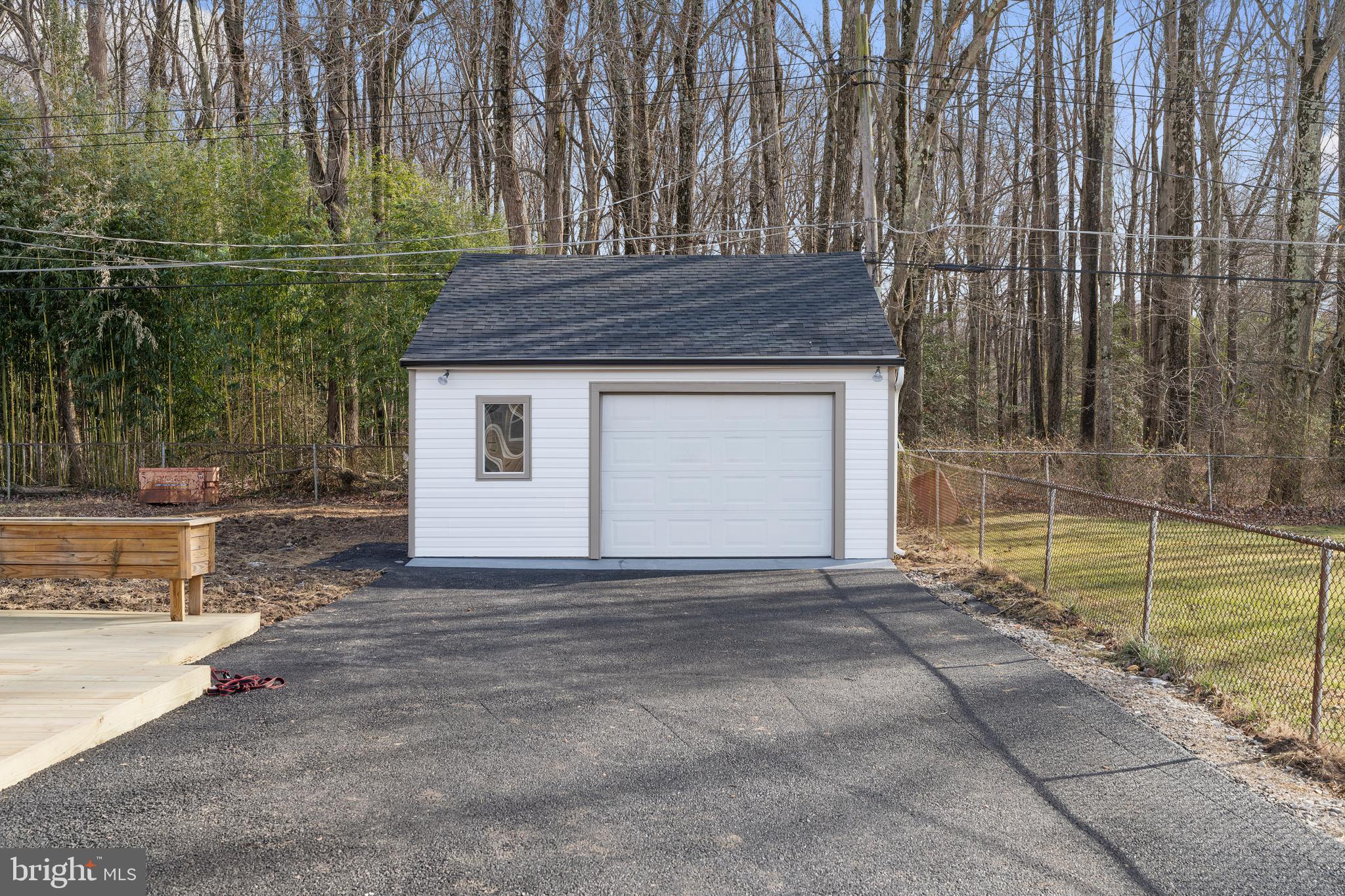 CRESTWOOD ACRES - Residential