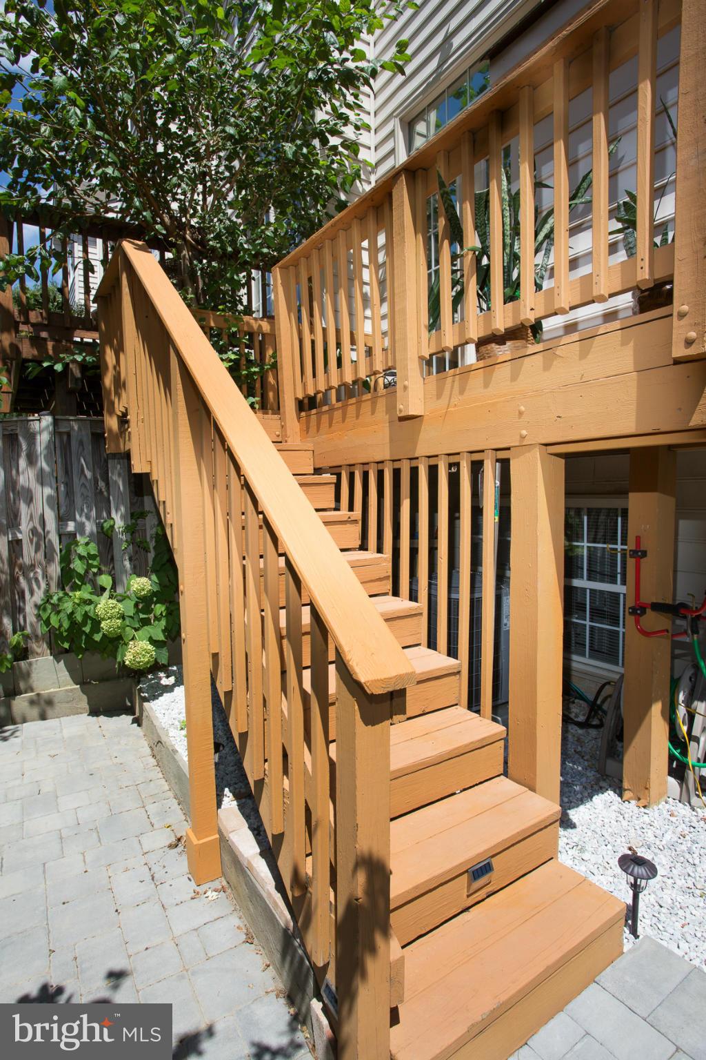 EDSALL RD T/H - Residential