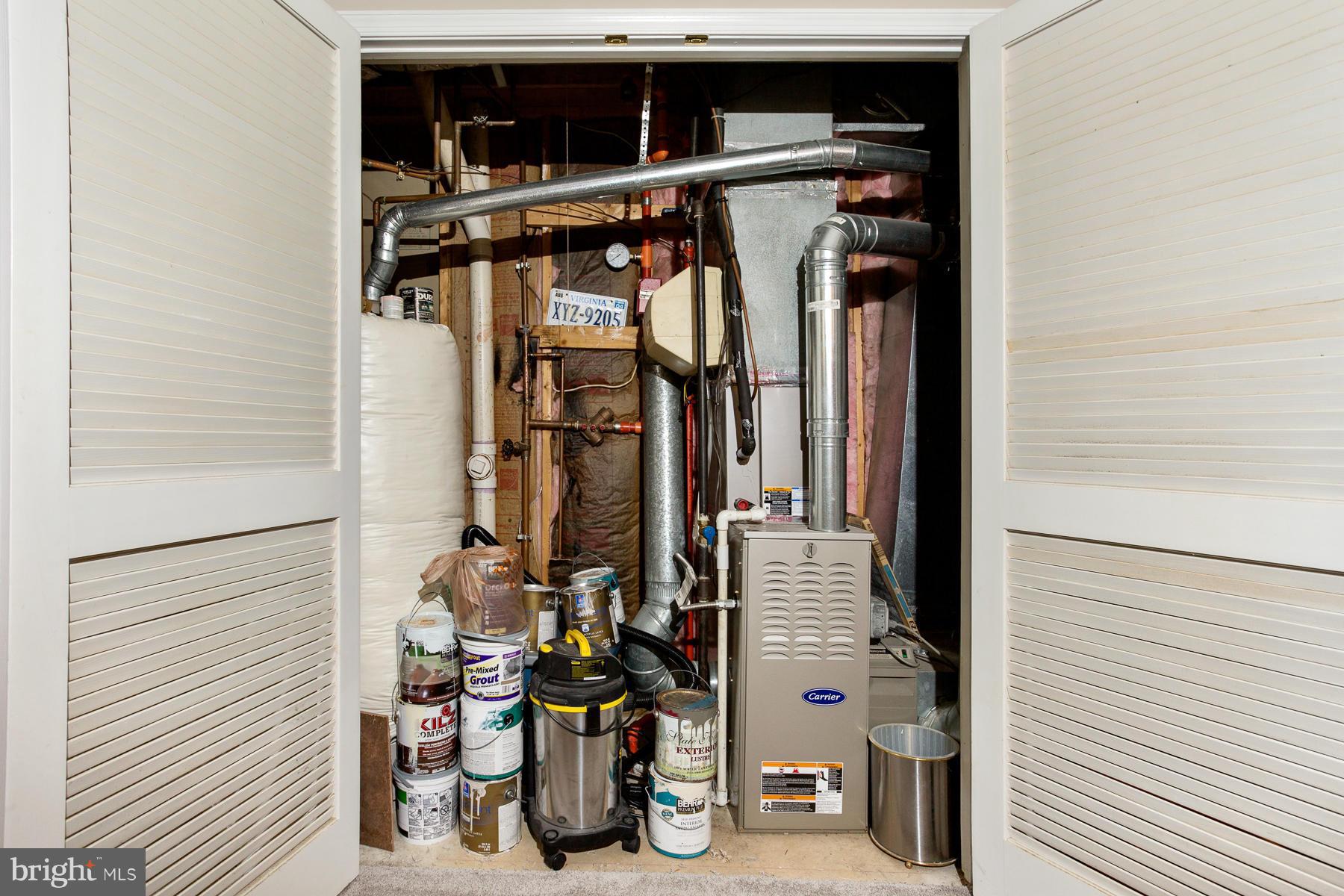 EDSALL RD T/H - Residential