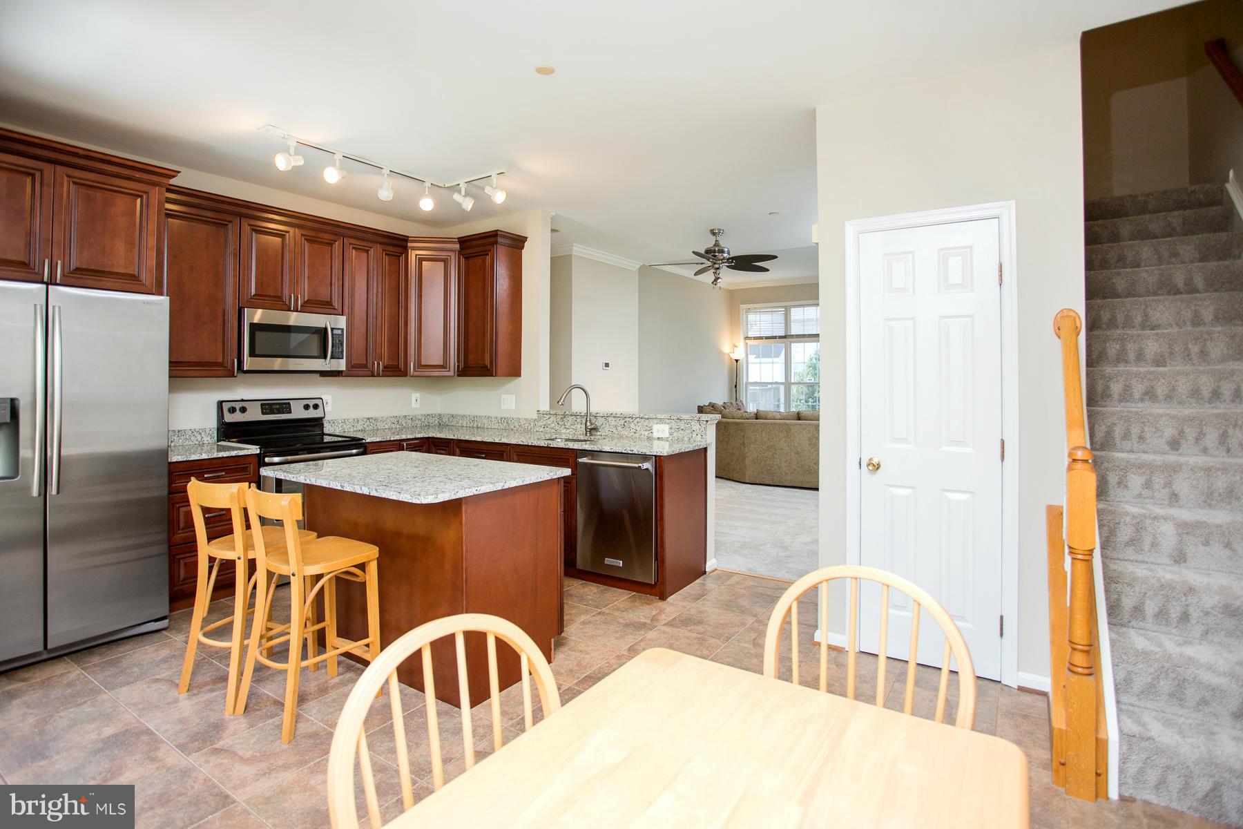 EDSALL RD T/H - Residential