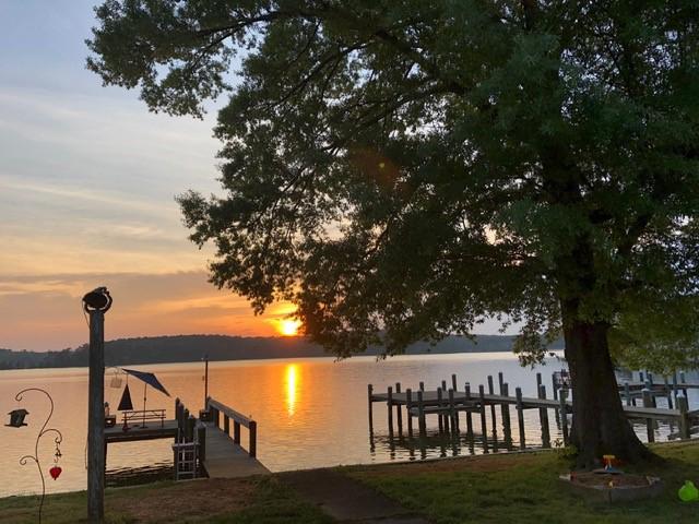 222 SHORE LANE