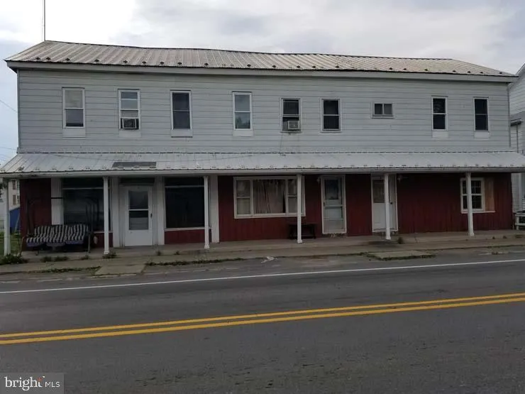 623 Main Street, McAlisterville, PA 17049