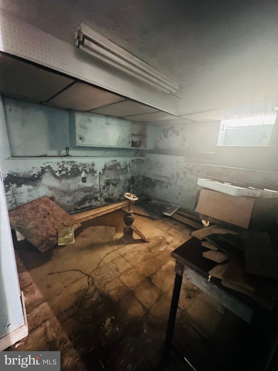 PHILADELPHIA (NORTHEAST) - Residential