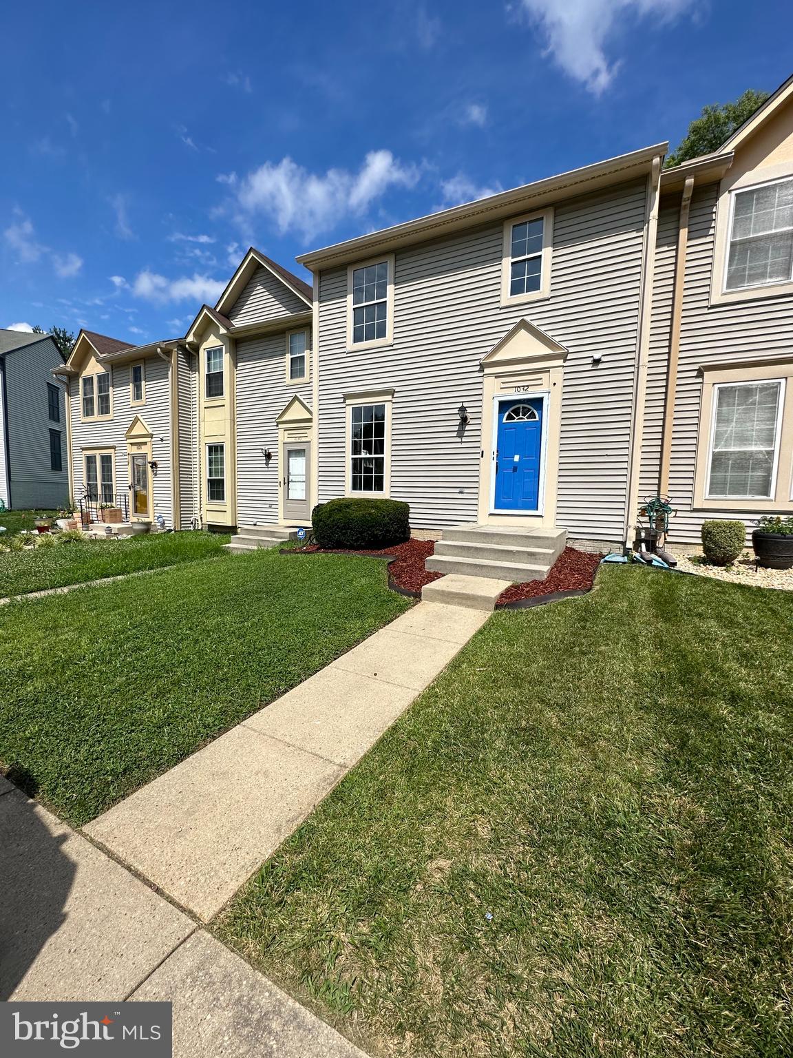 ADDISON WOODS - Residential Lease