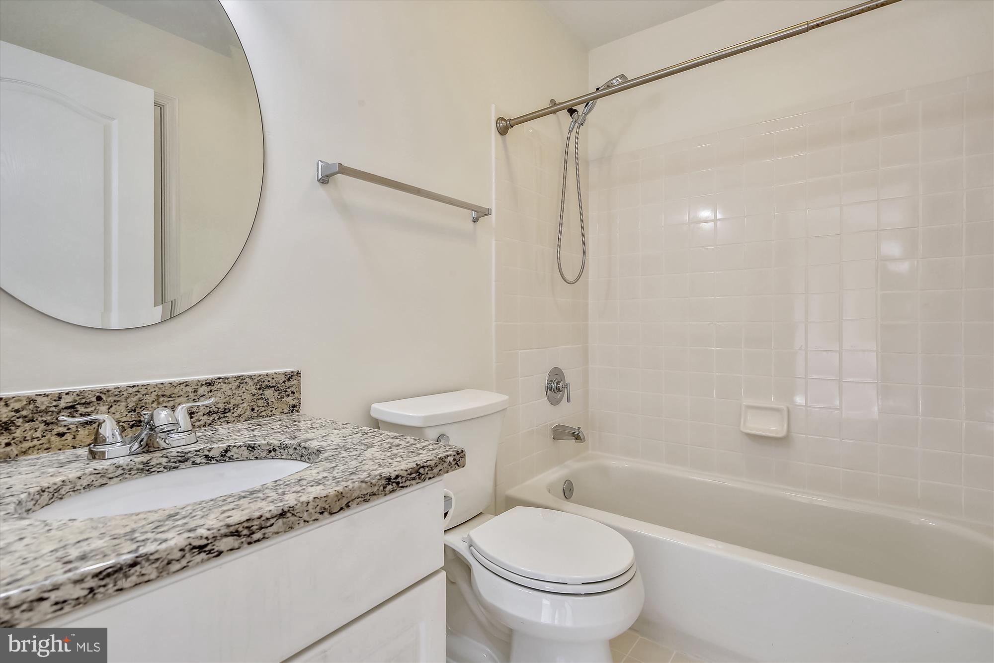 CARDINAL PLACE - Residential