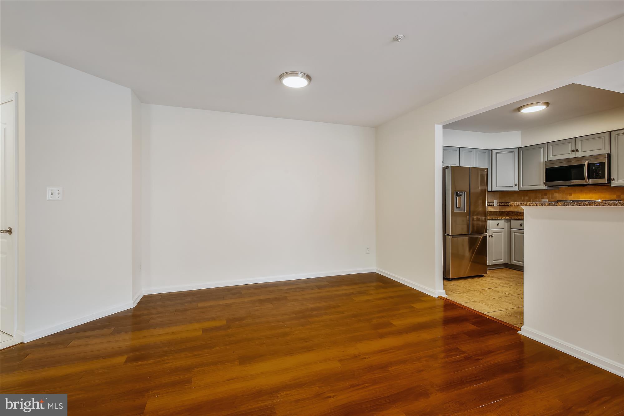 CARDINAL PLACE - Residential