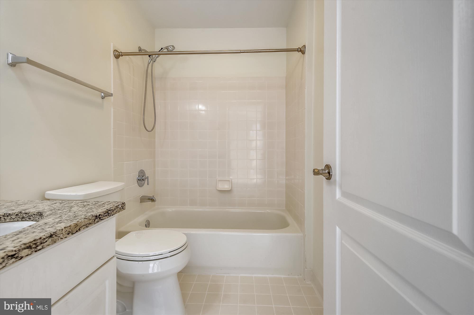 CARDINAL PLACE - Residential