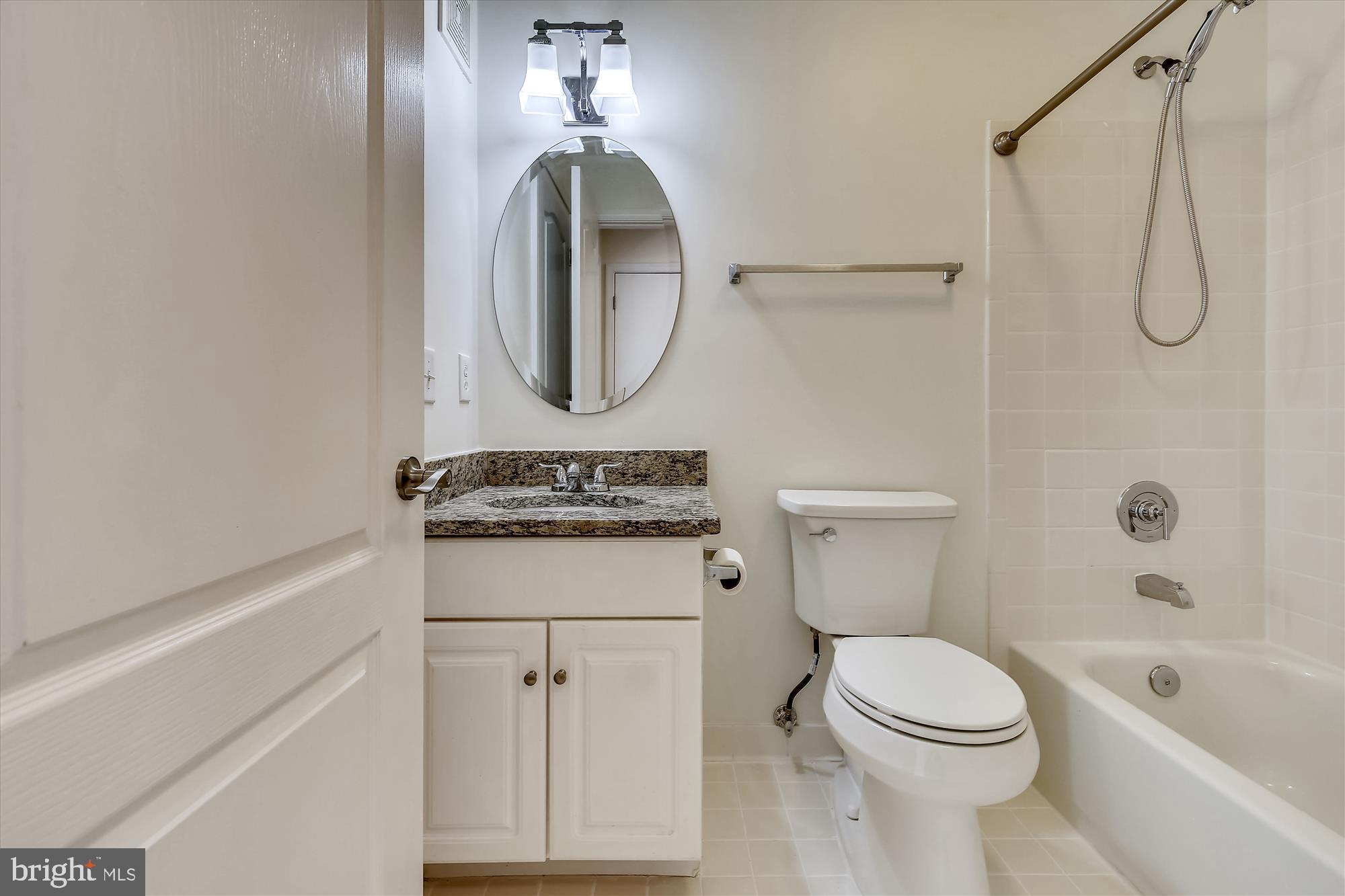 CARDINAL PLACE - Residential