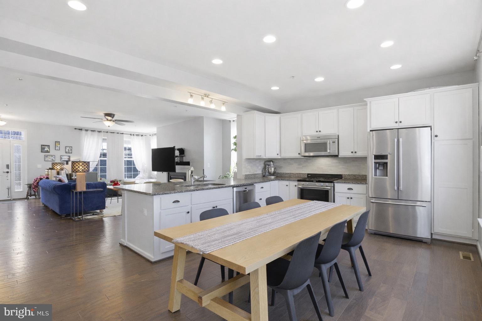 THE VILLAGES OF STEEPLECHASE - Residential