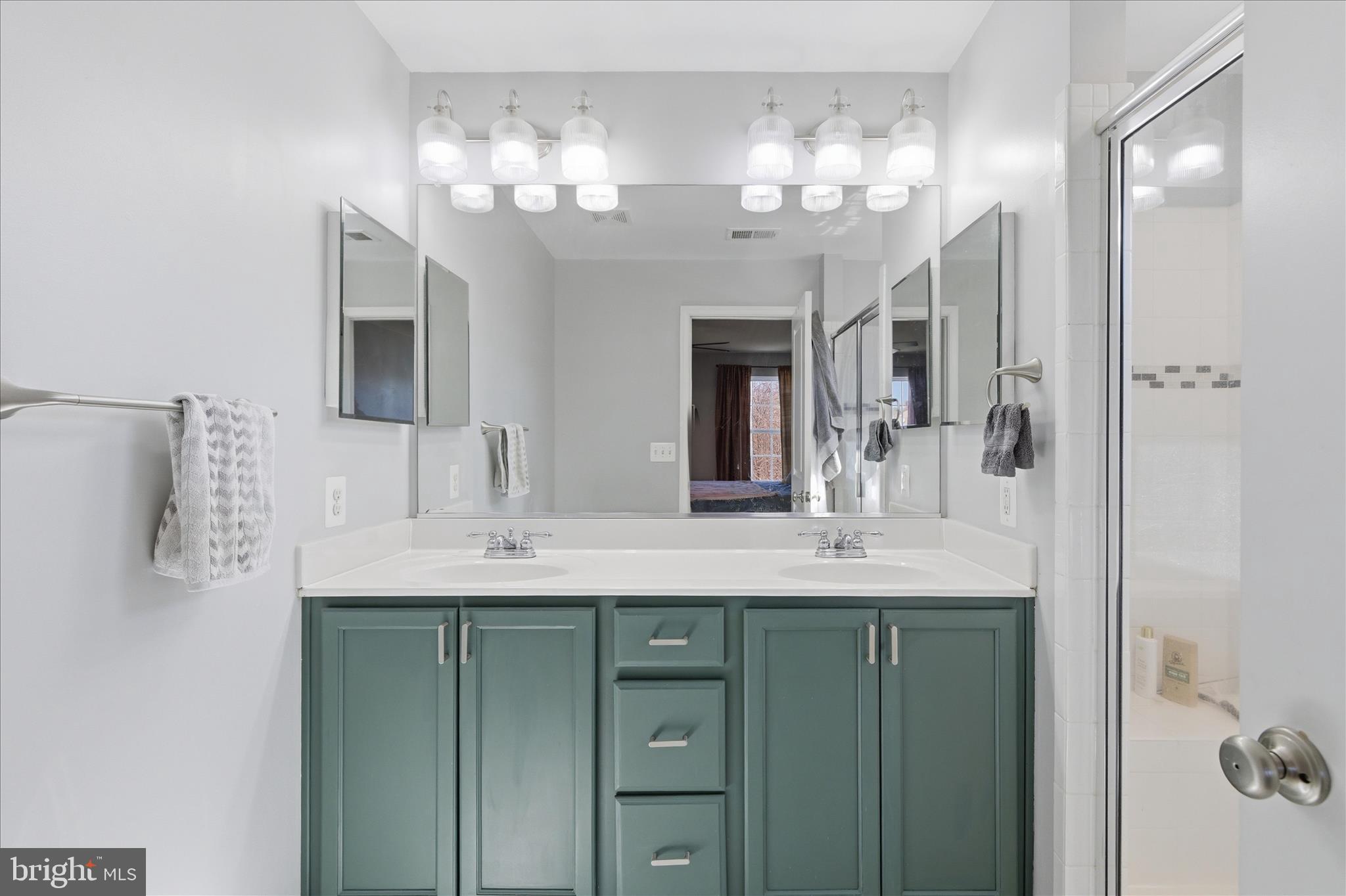 THE VILLAGES OF STEEPLECHASE - Residential