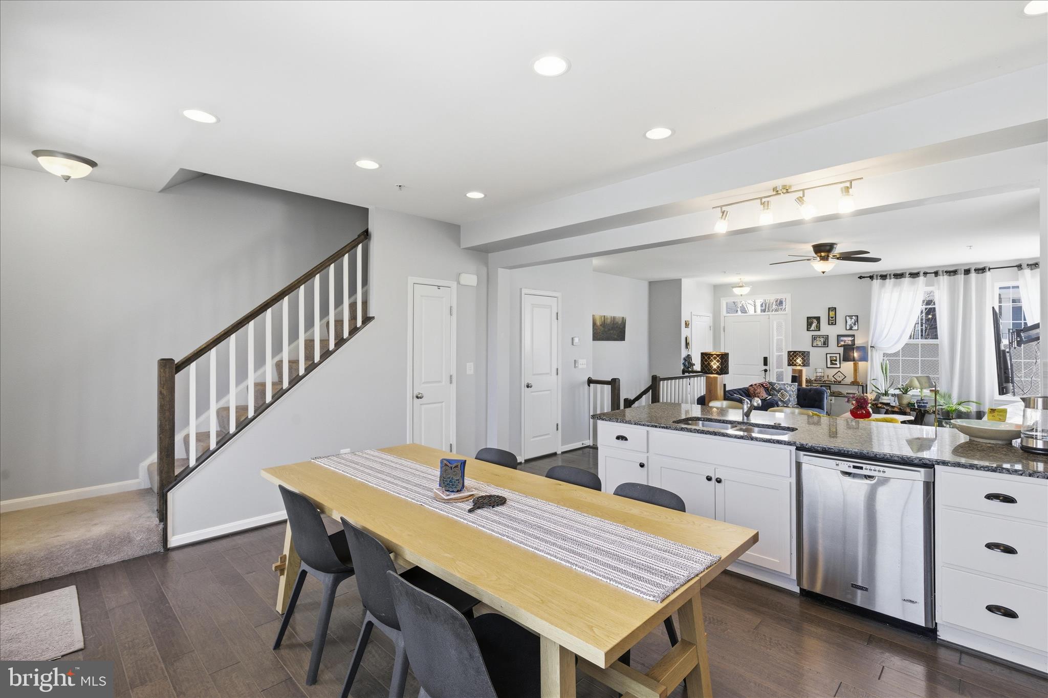 THE VILLAGES OF STEEPLECHASE - Residential