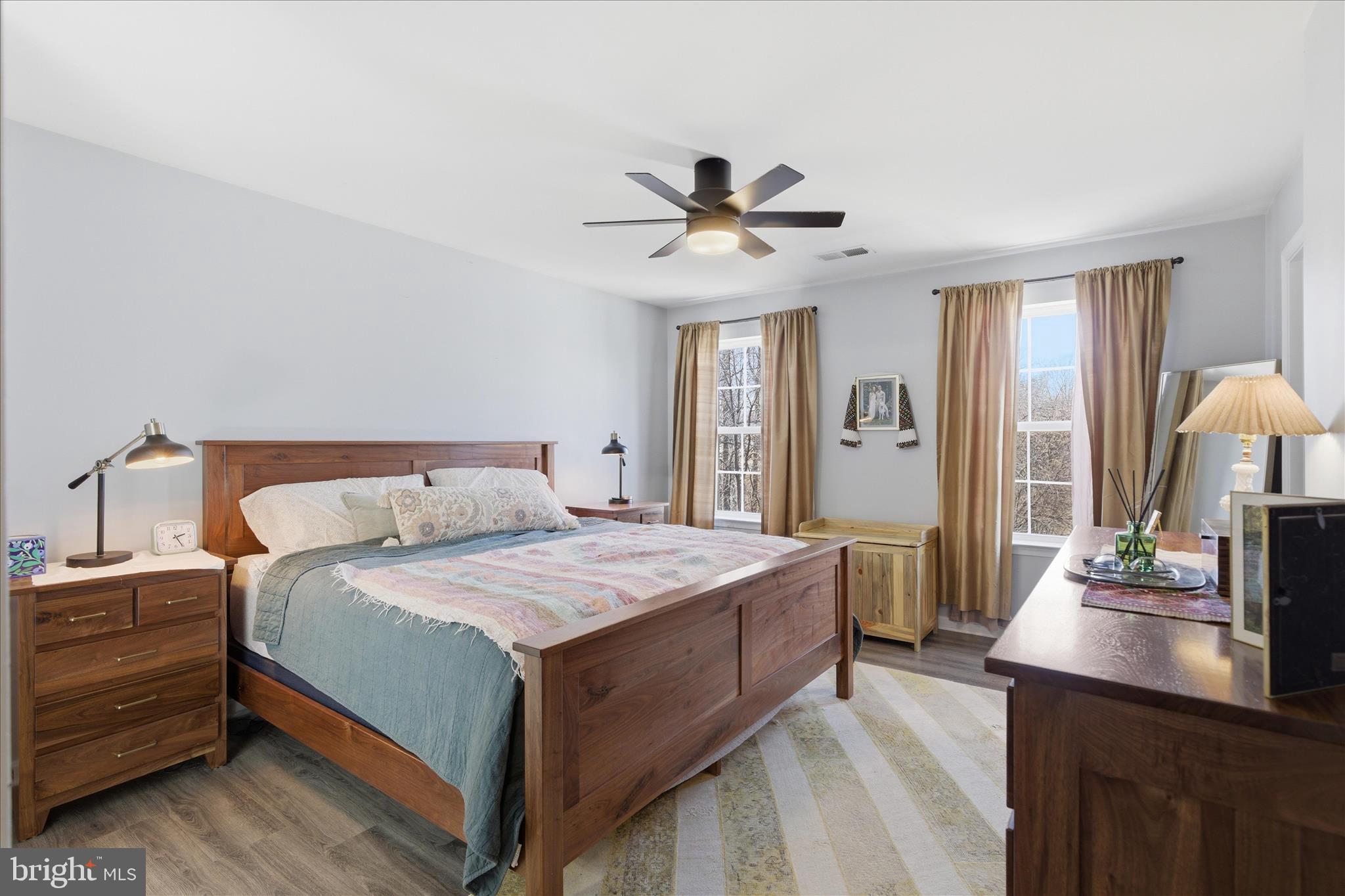 THE VILLAGES OF STEEPLECHASE - Residential