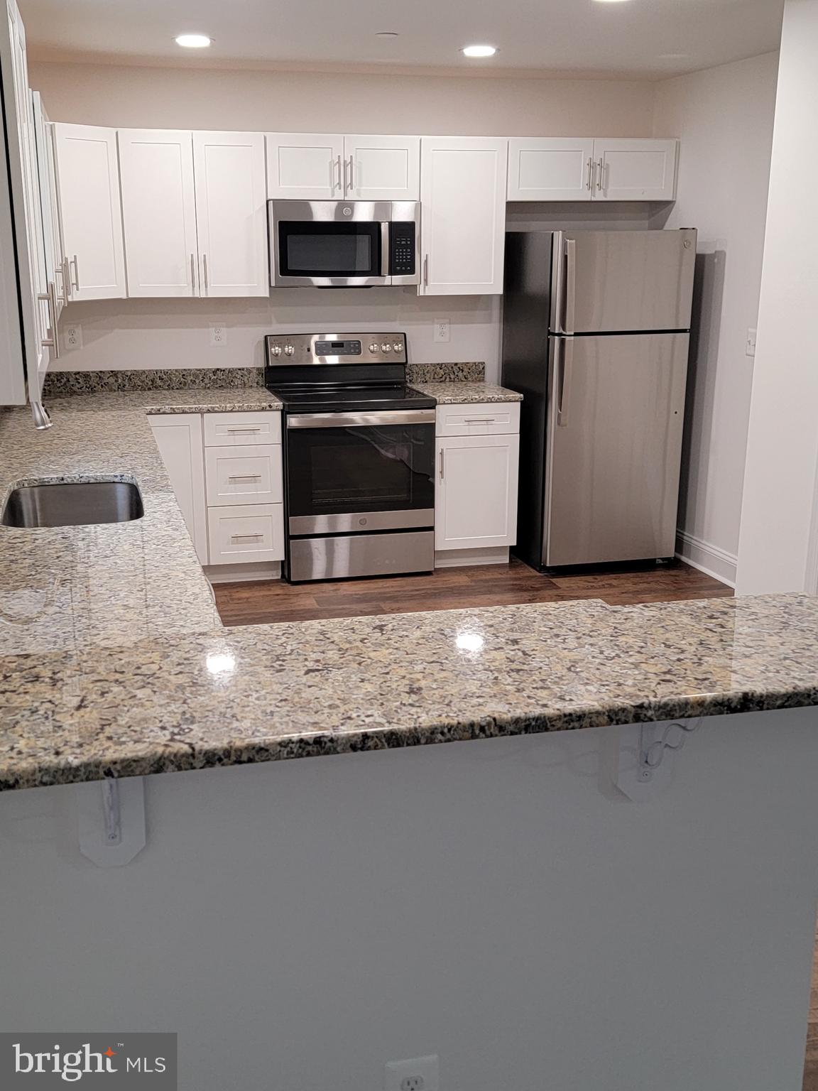 KENT ISLAND ESTATES - Residential Lease