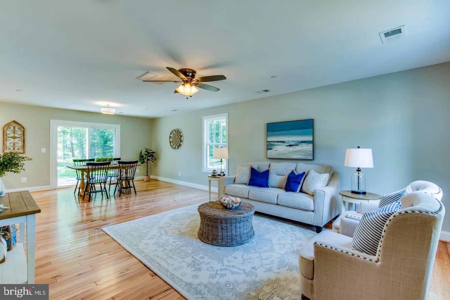 KENT ISLAND ESTATES - Residential Lease