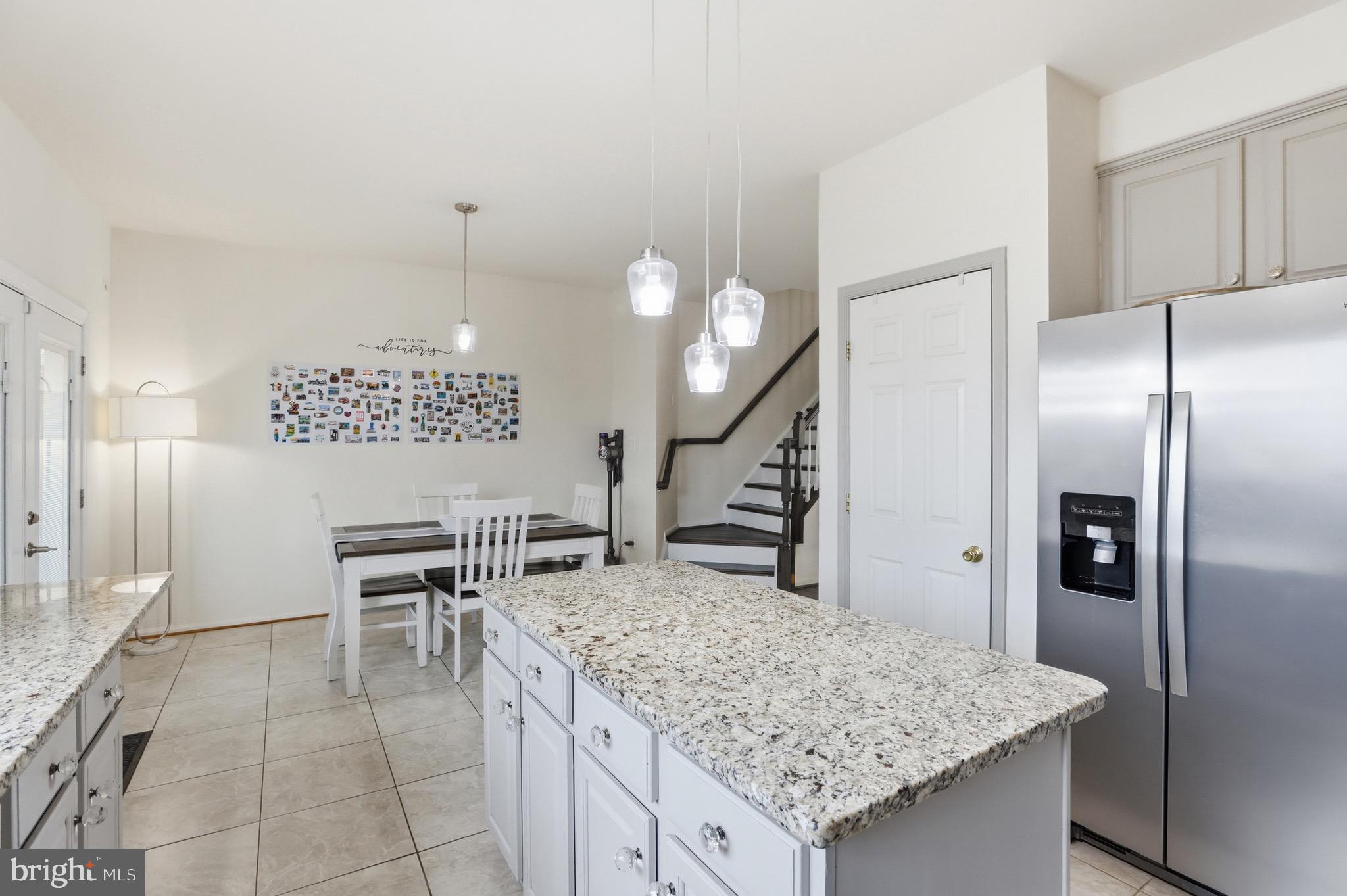 SPRING LAKES - Residential Lease