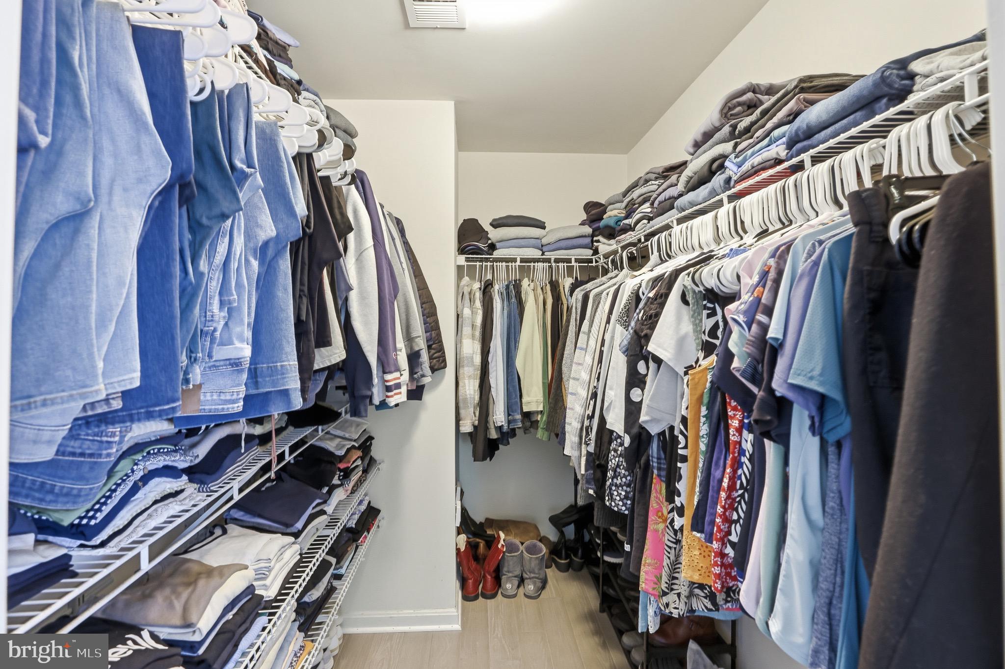 SPRING LAKES - Residential Lease