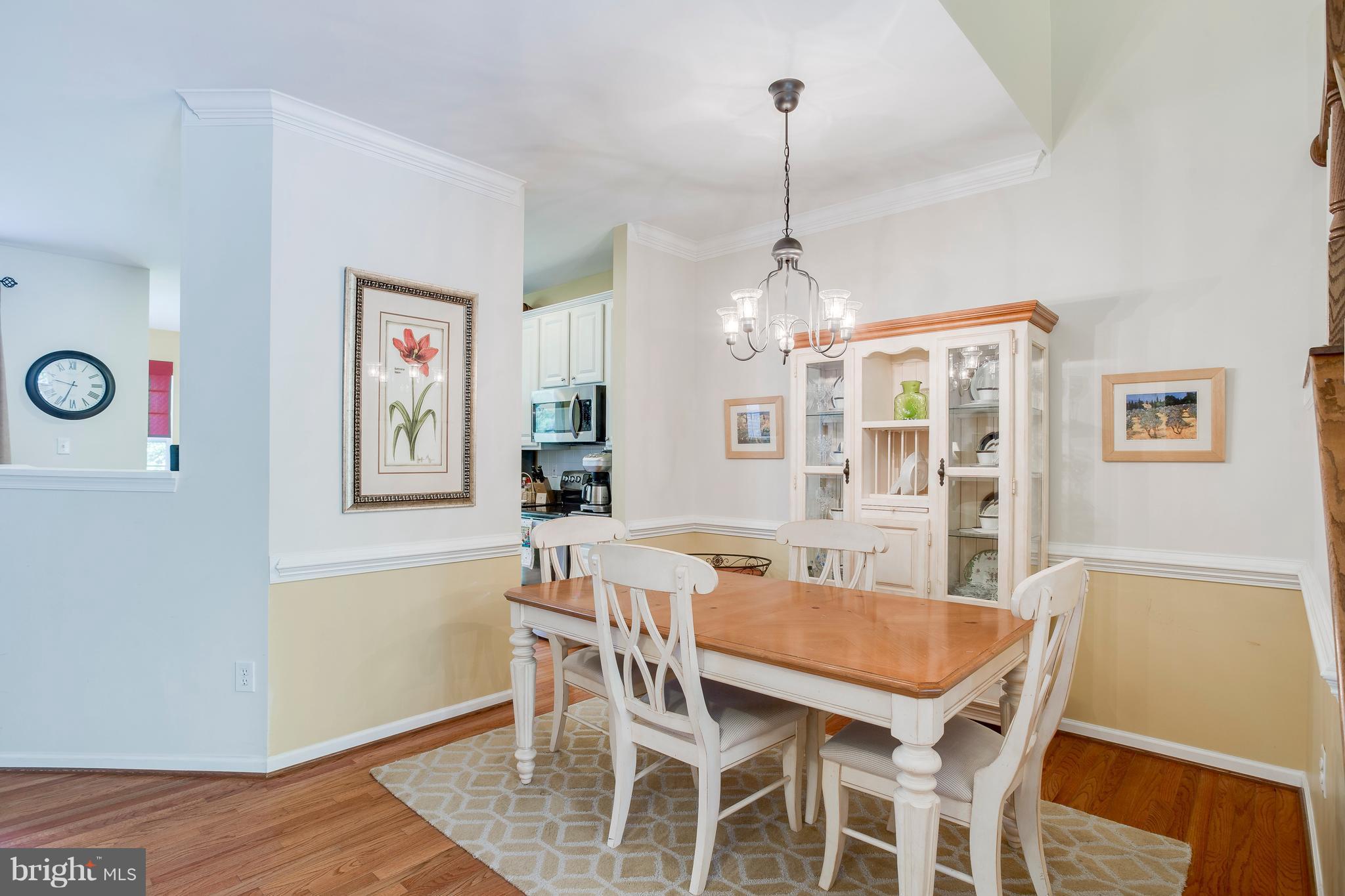 COLLEGE HILLS - Residential