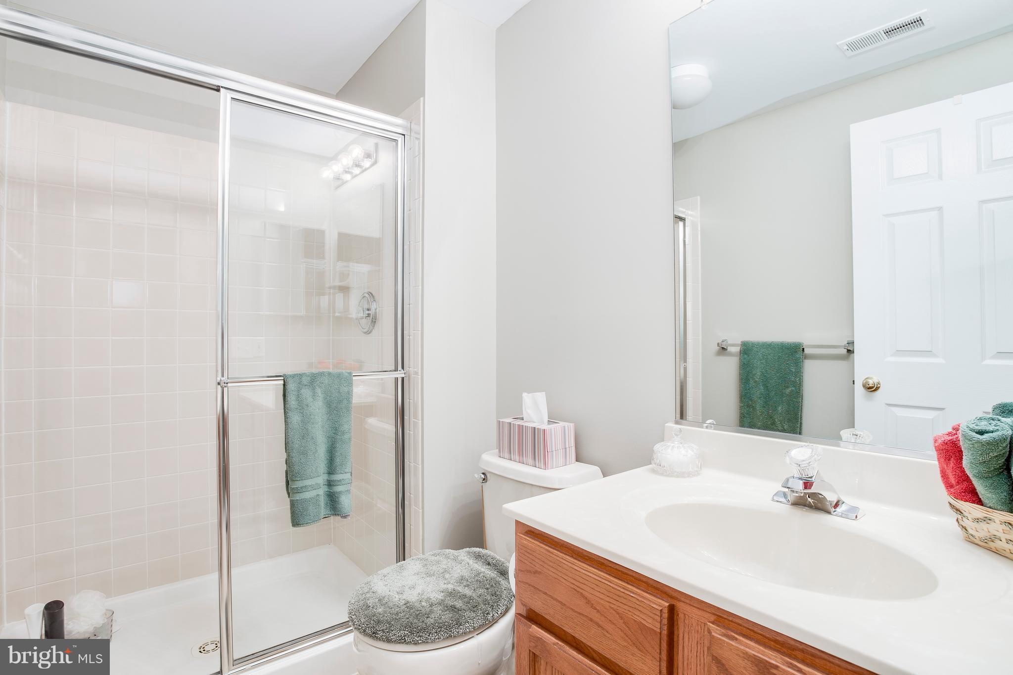 COLLEGE HILLS - Residential