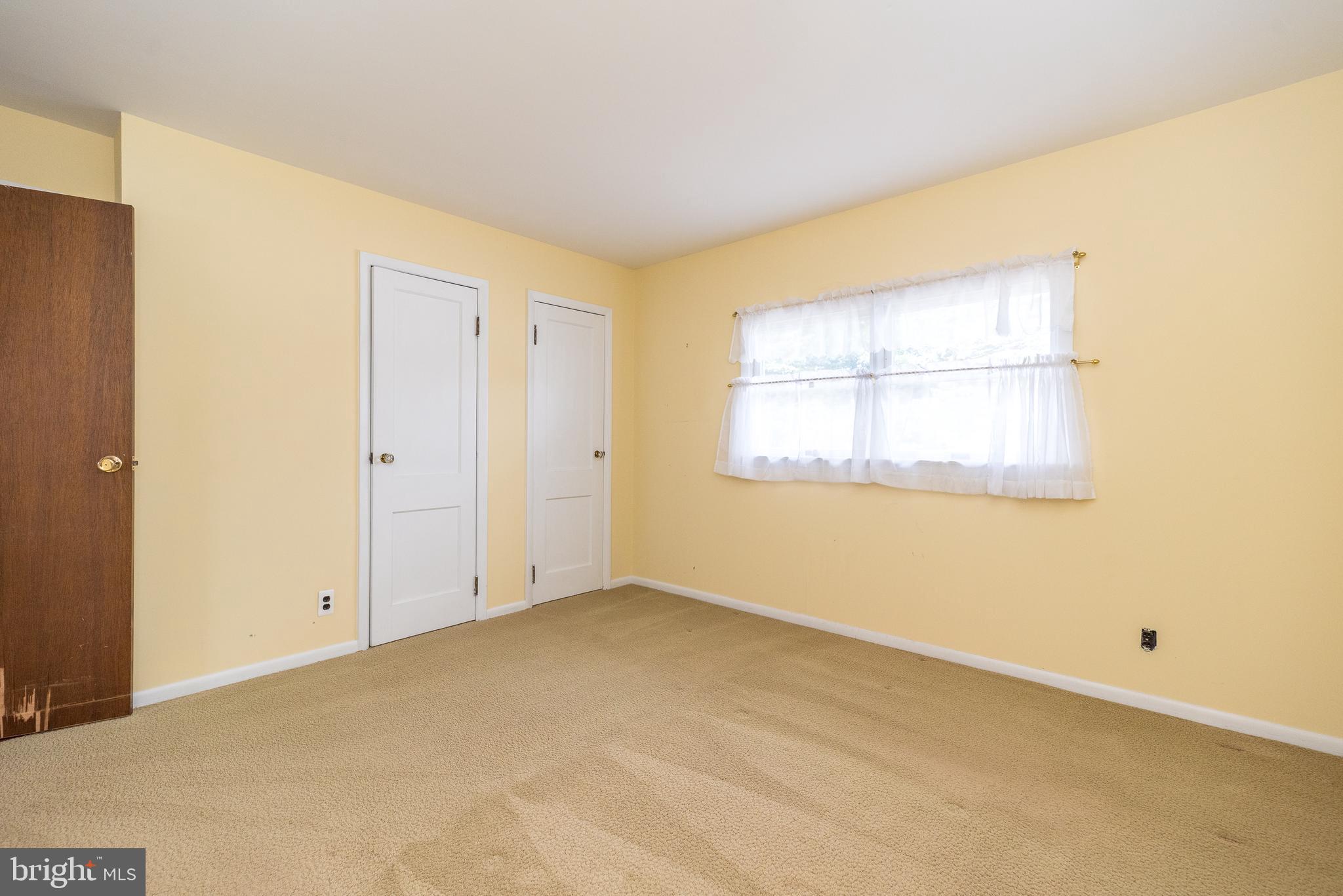 OXFORD CROSSING - Residential