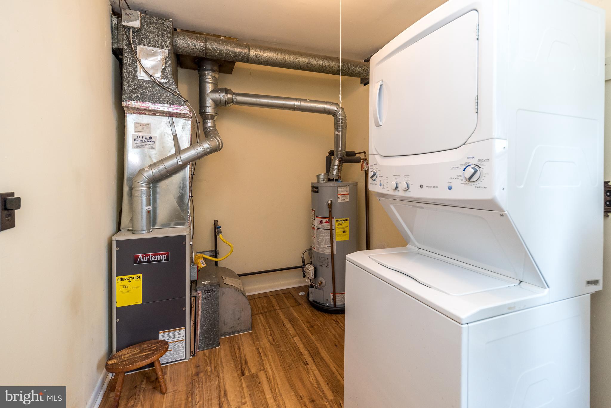 OXFORD CROSSING - Residential