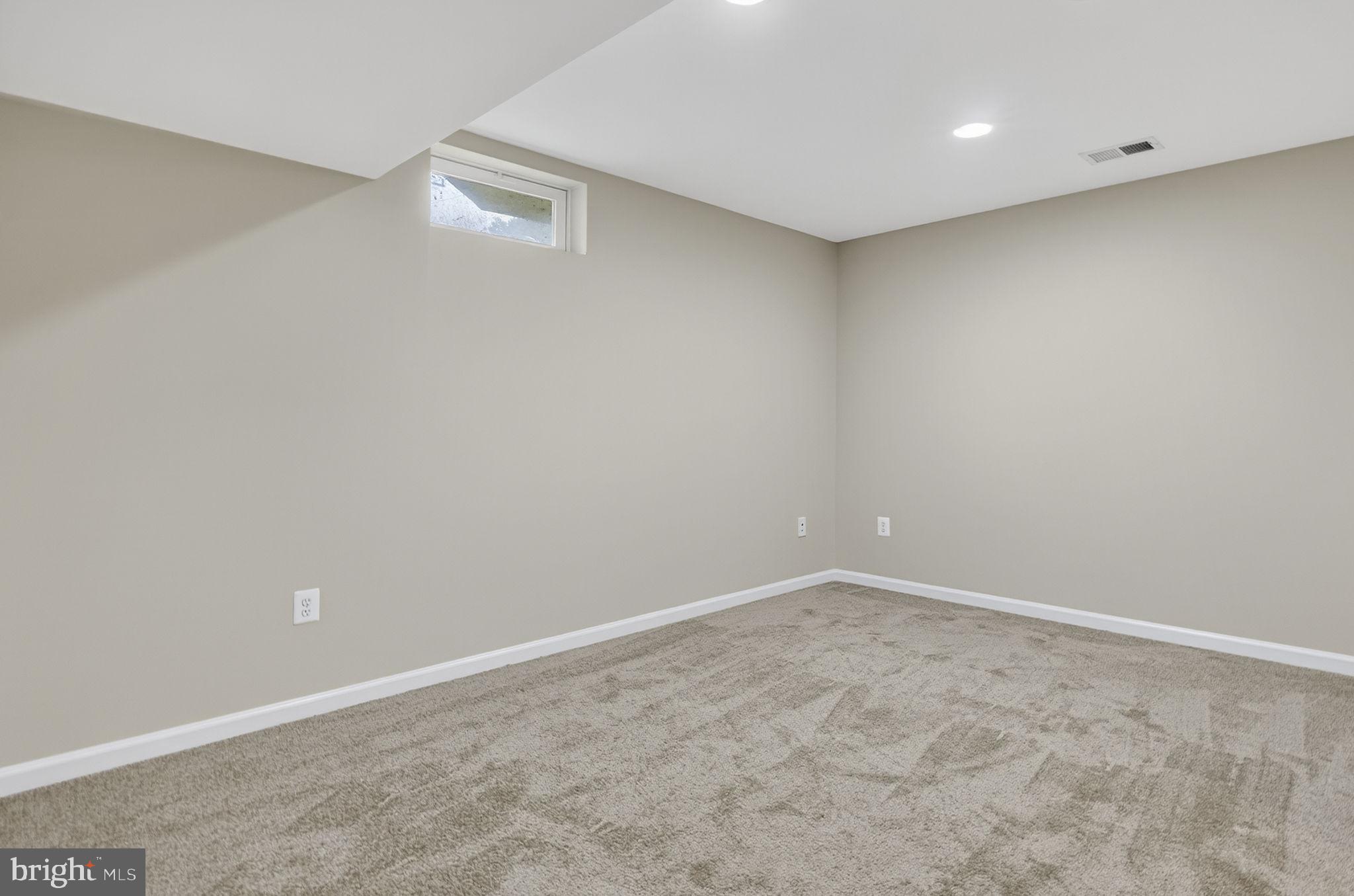 MADDEX FARM - Residential