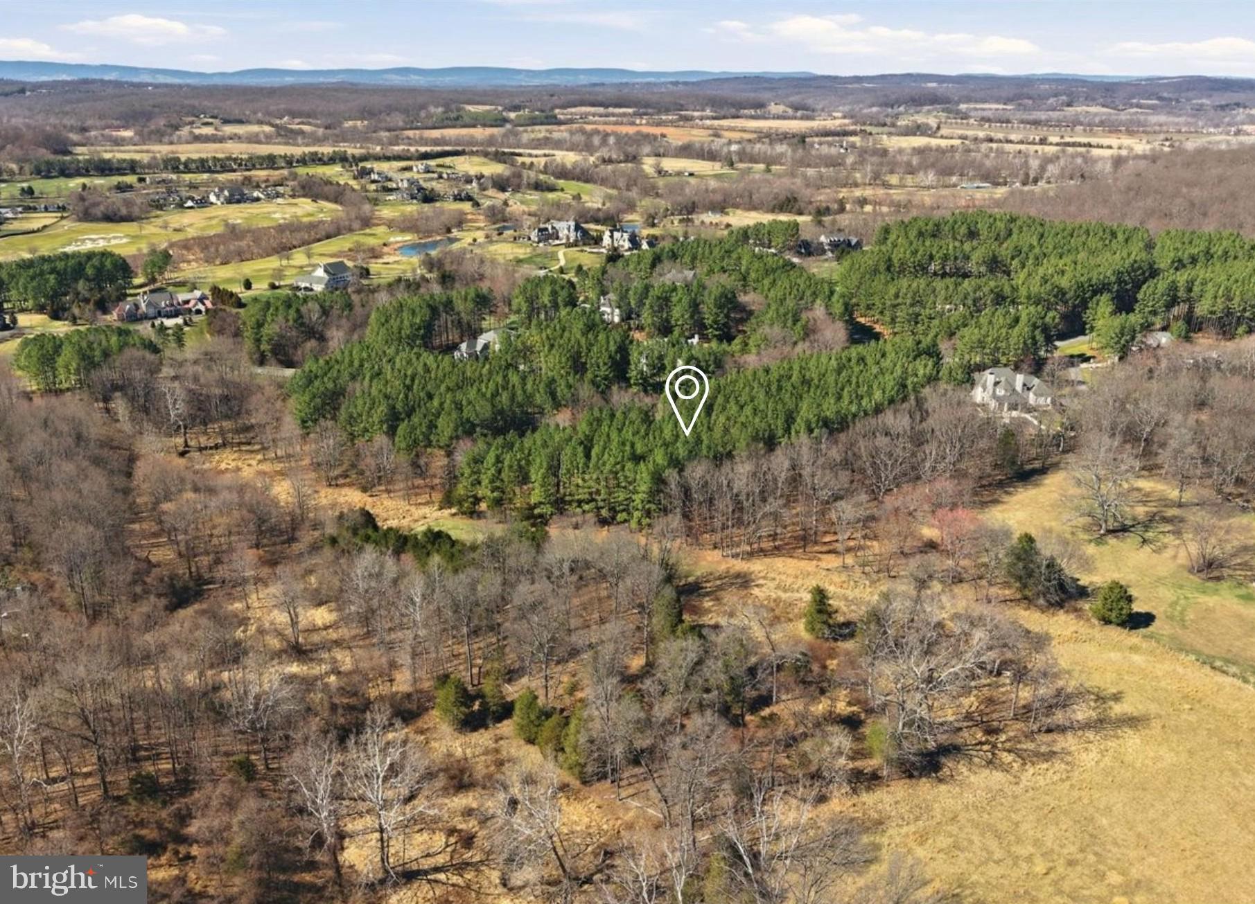 CREIGHTON FARMS - Land