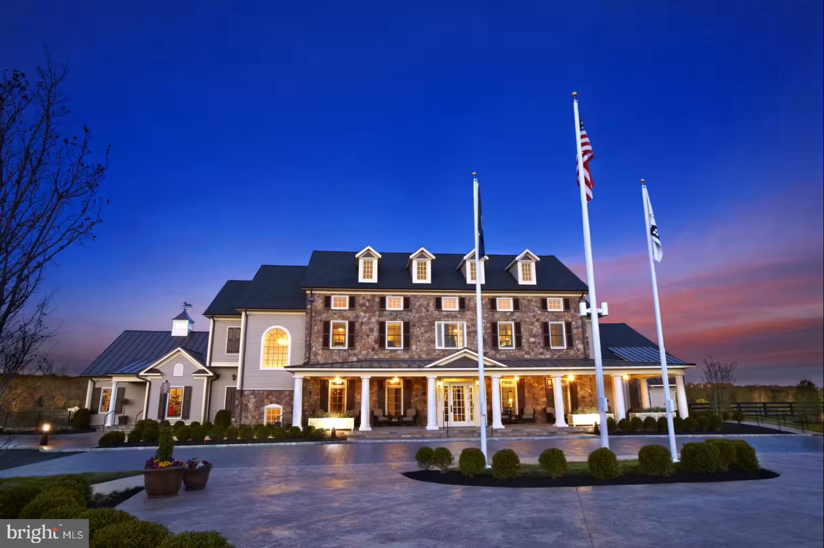 CREIGHTON FARMS - Land