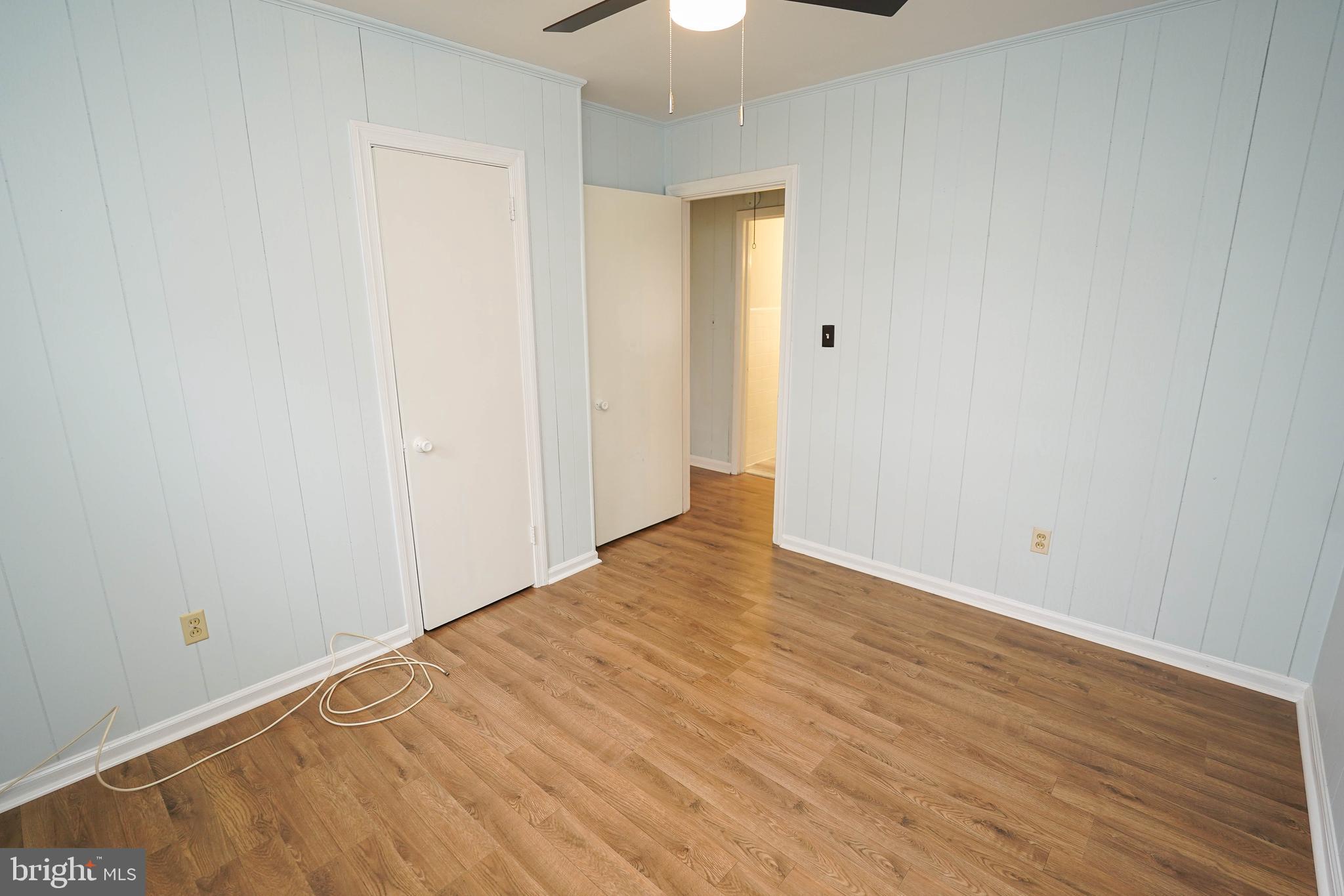 MOSS HILL ACRES - Residential