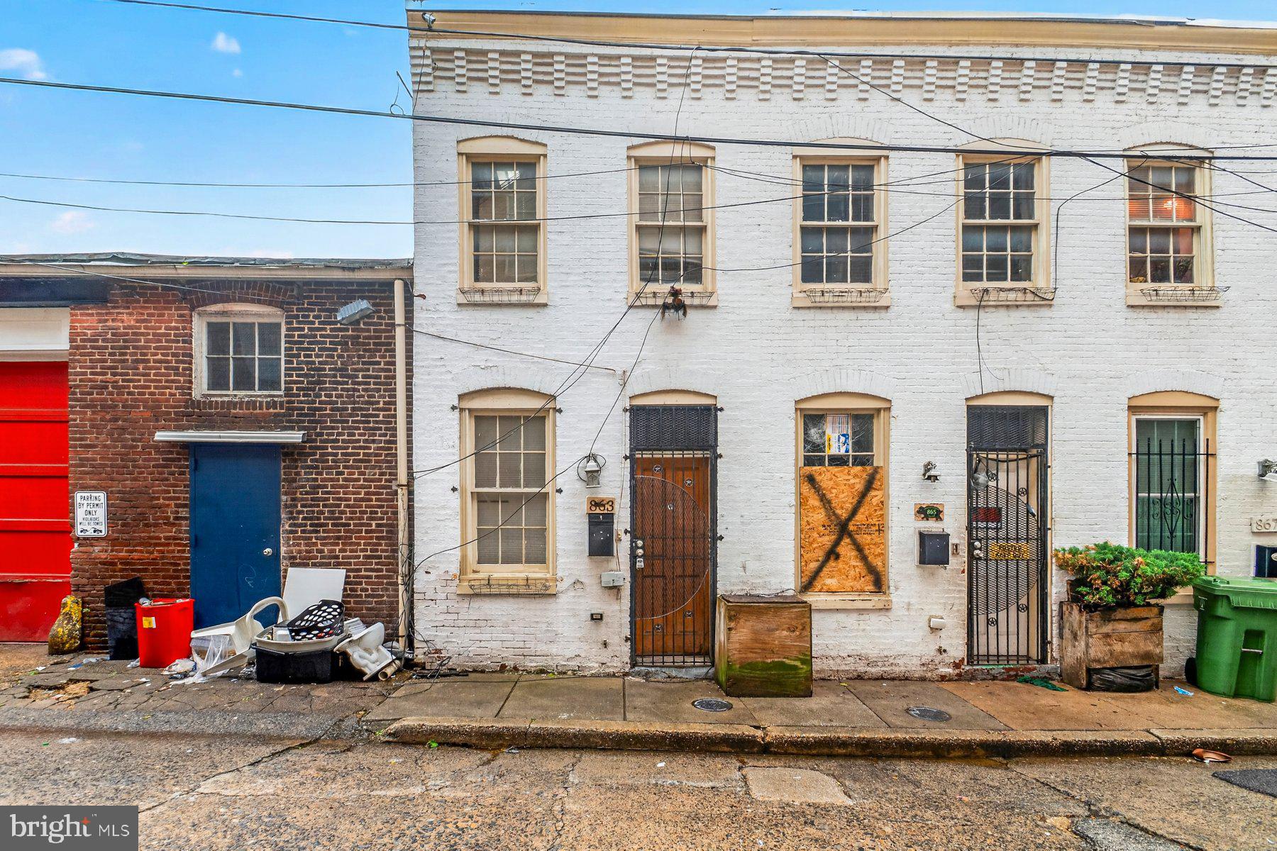 863 REINHART STREET