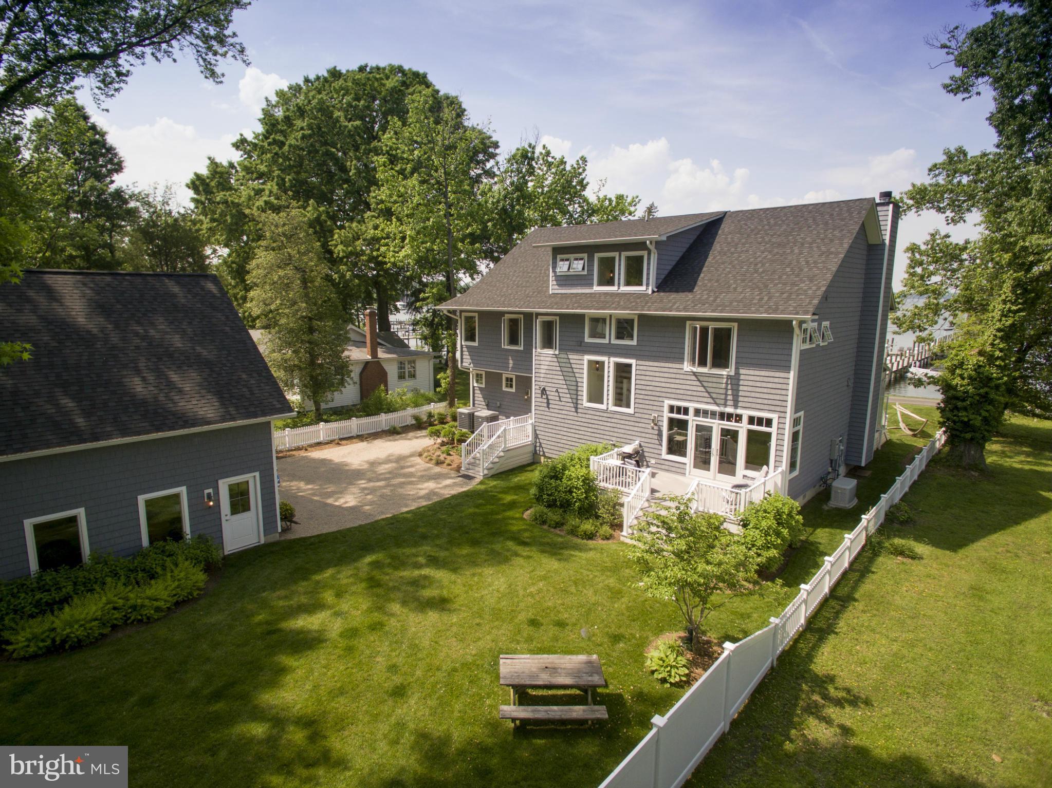 BACK BAY BEACH - Residential
