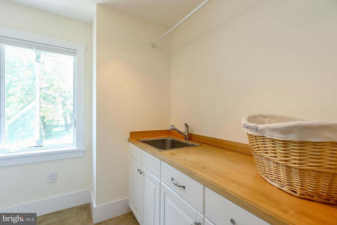 BACK BAY BEACH - Residential