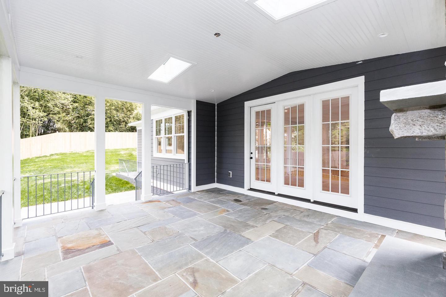 BANNOCKBURN - Residential Lease