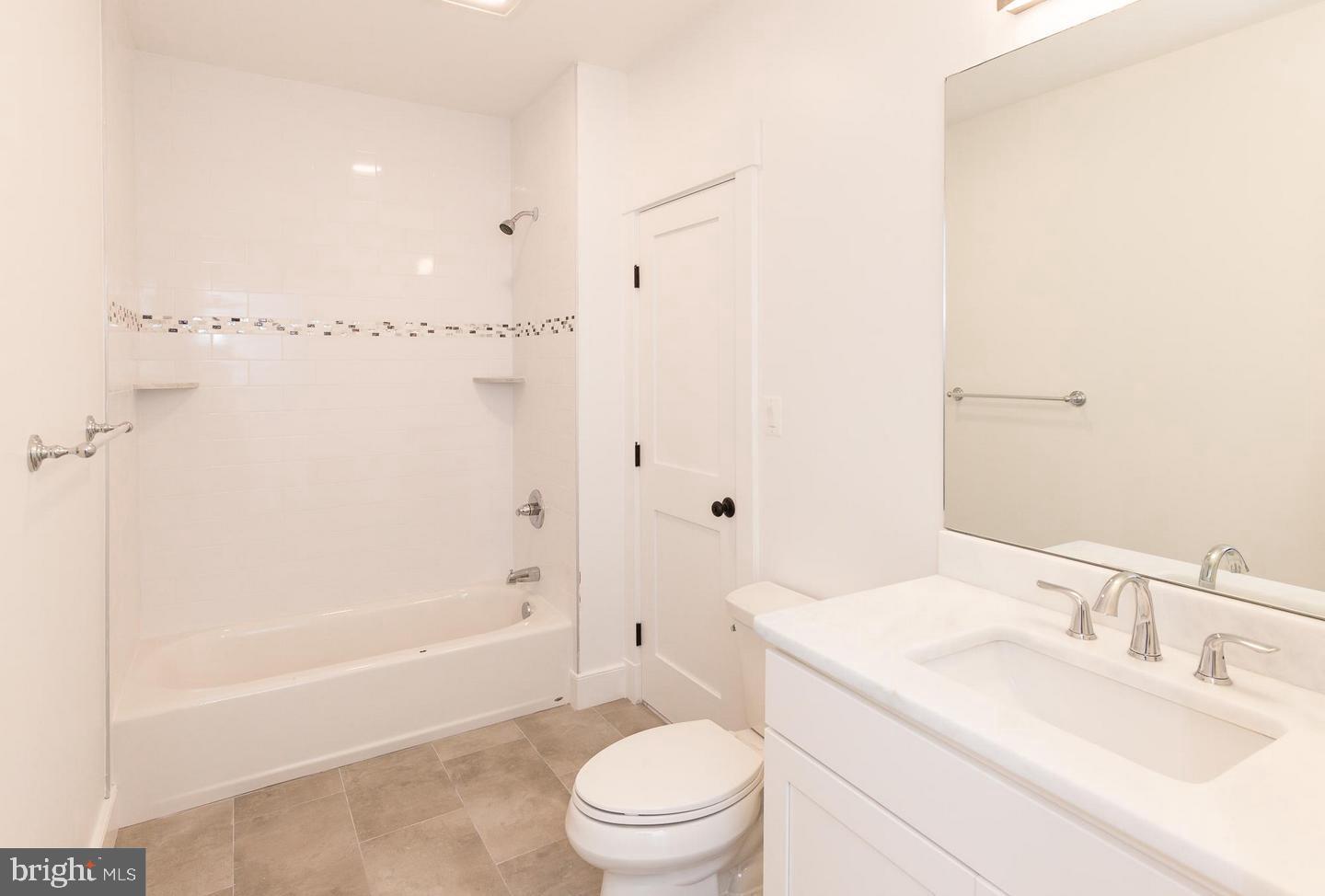 BANNOCKBURN - Residential Lease