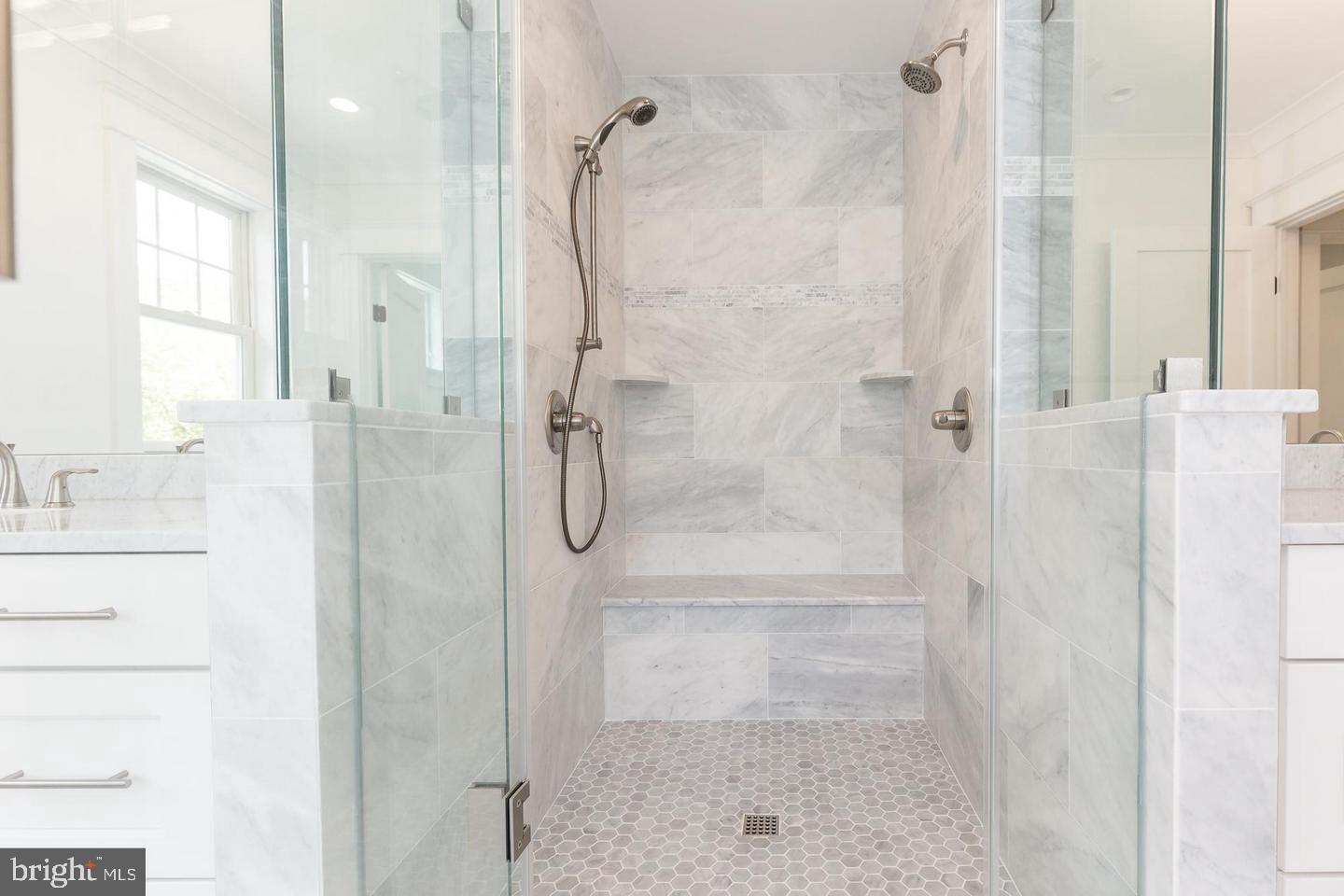 BANNOCKBURN - Residential Lease