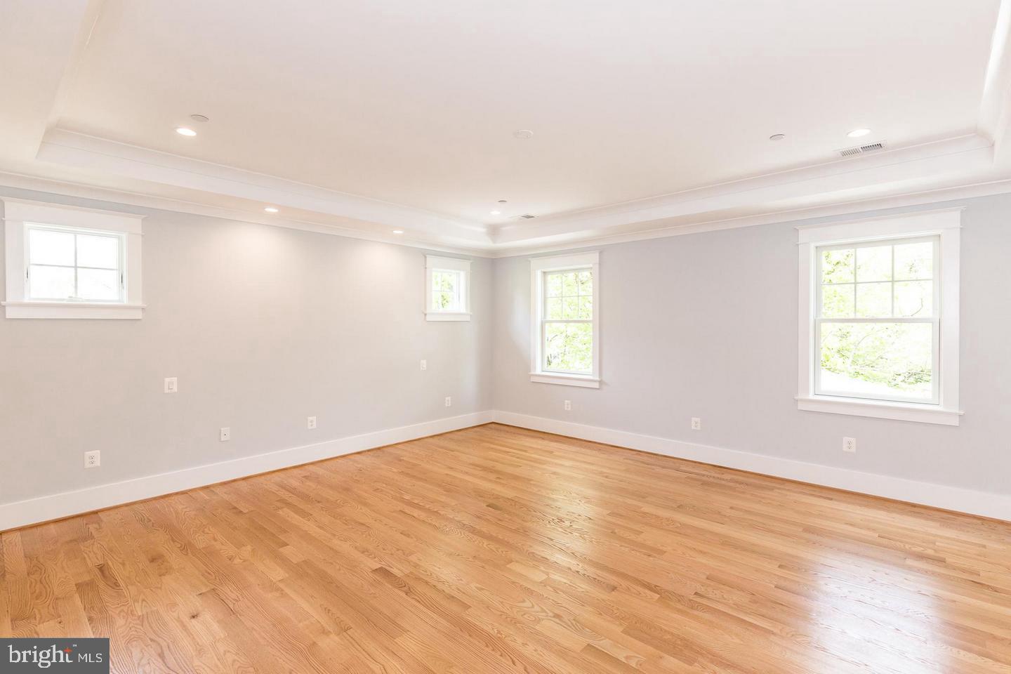 BANNOCKBURN - Residential Lease